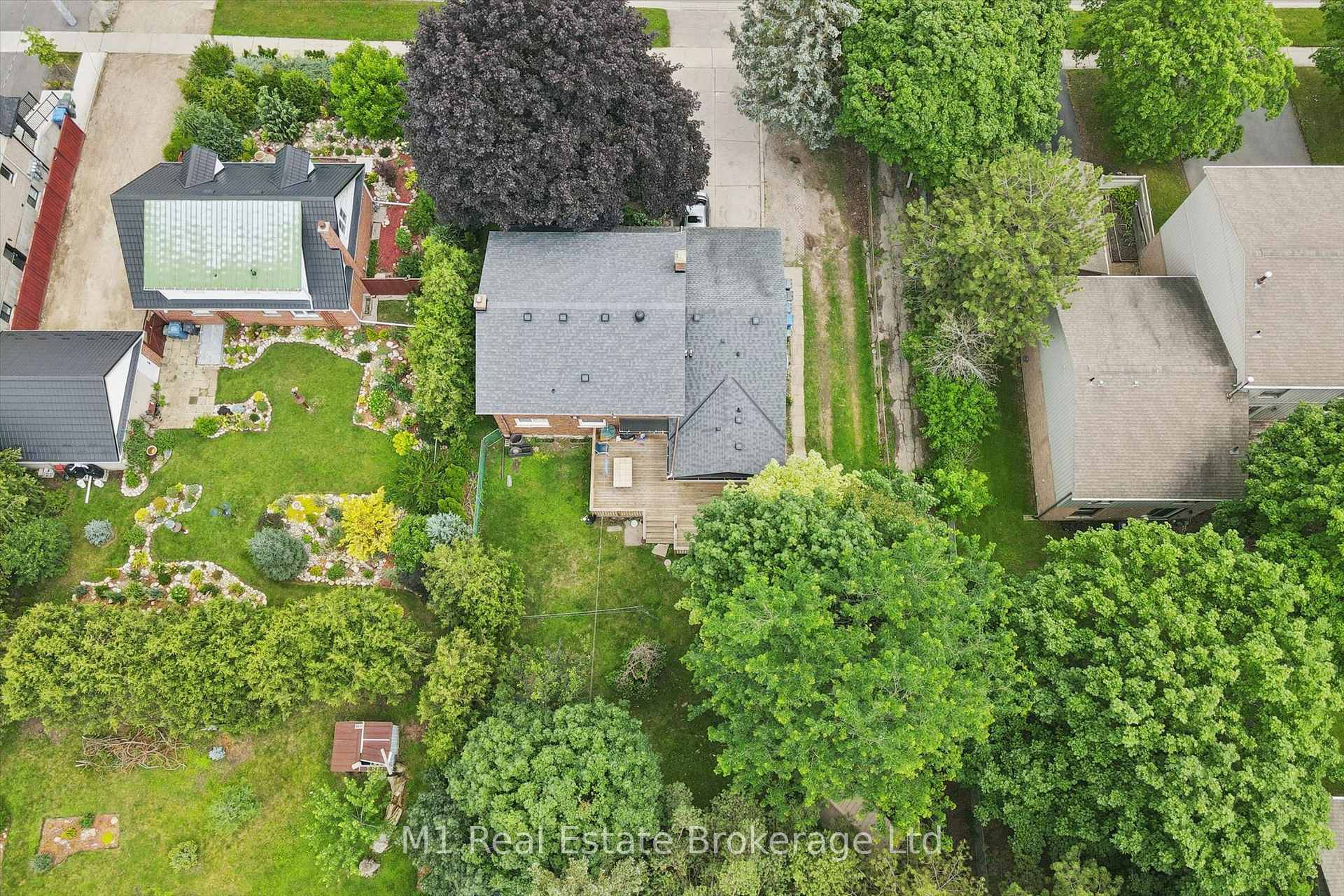 Photo 23 of 53 Janefield Avenue, Guelph, Dovercliffe Park/Old University — HOMEH