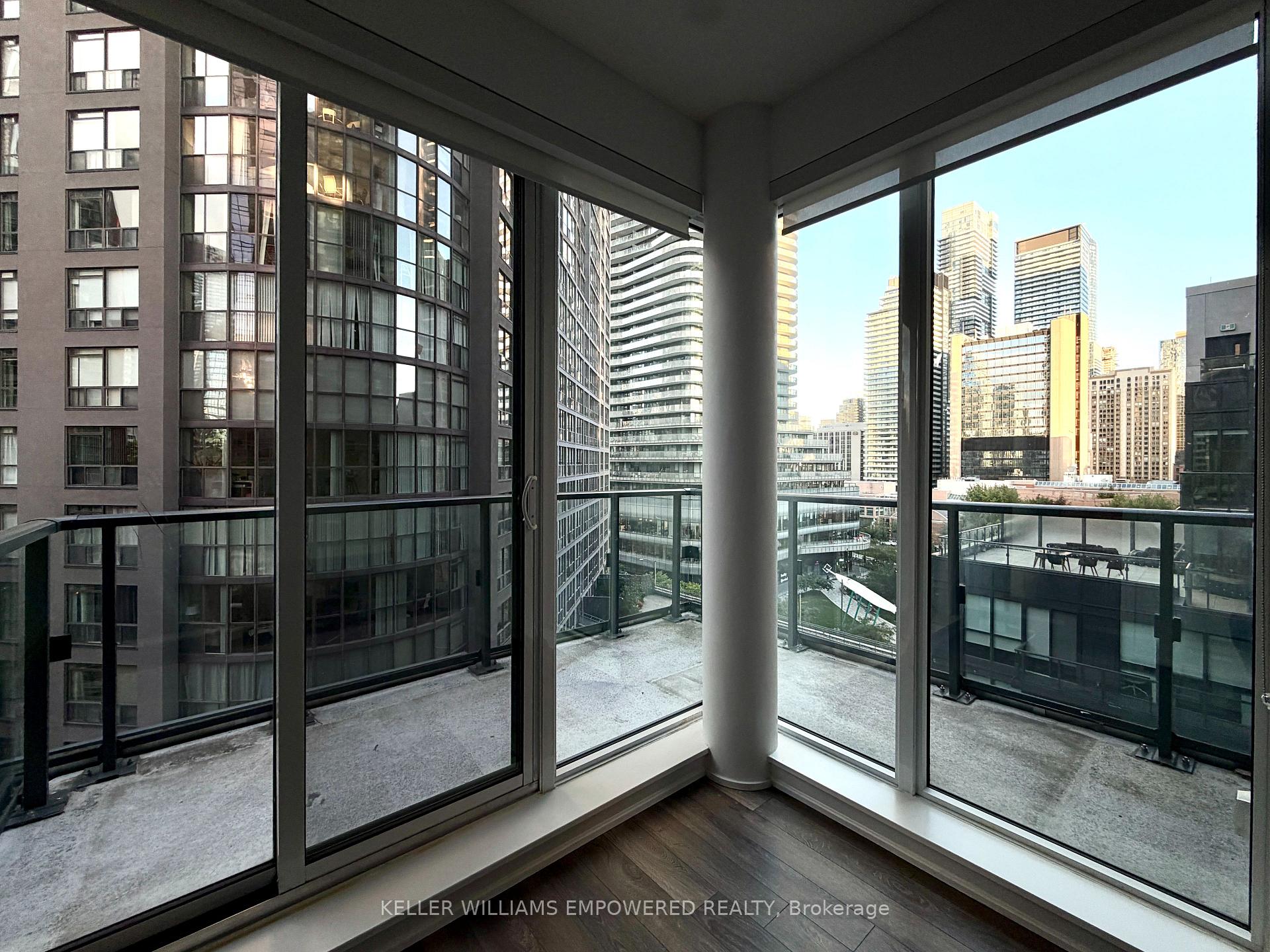 Photo 13 of Unit R801, 31 Phipps Street, Toronto, Bay Street Corridor — HOMEH