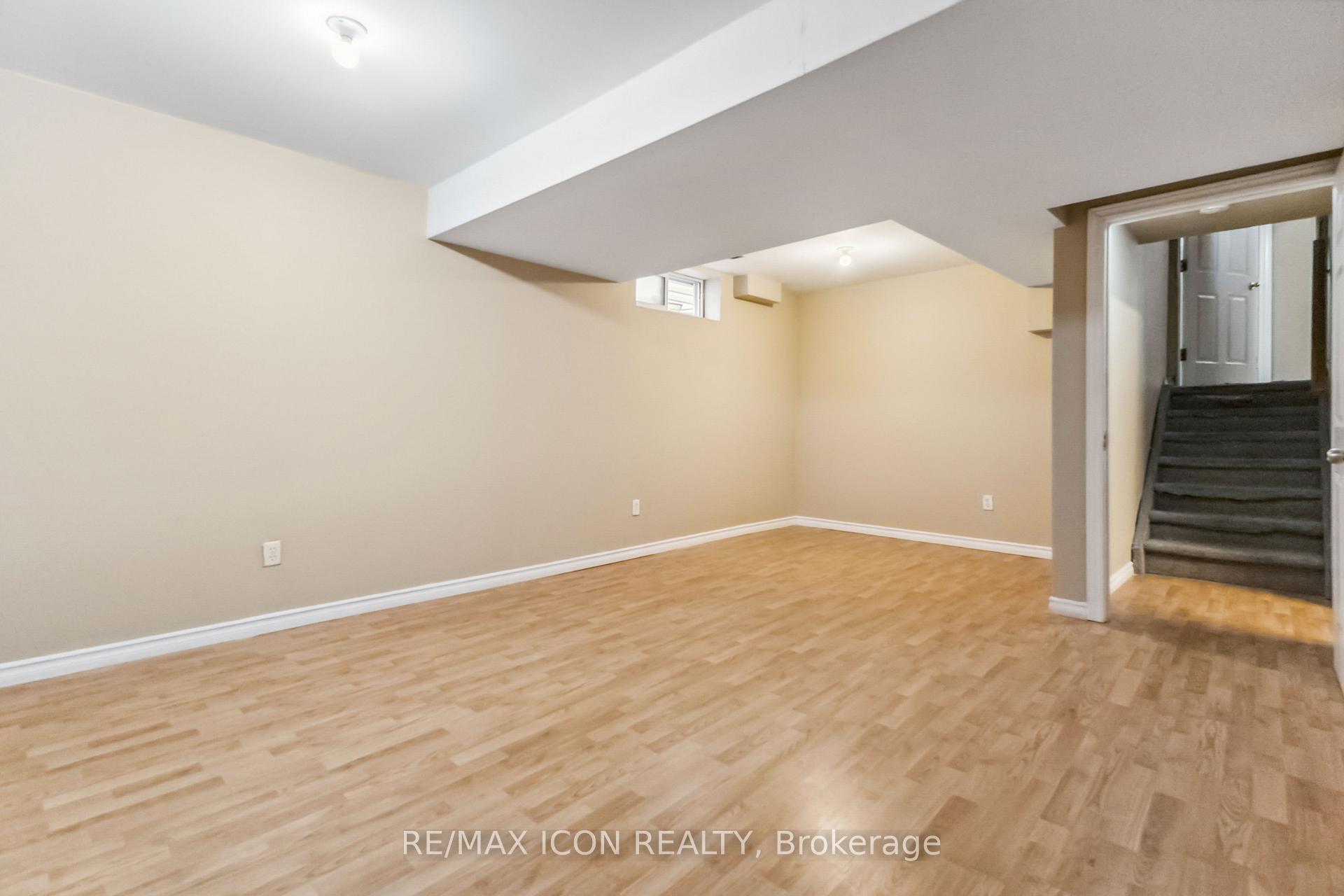 Photo 14 of 238 Fleming Drive, London, East D — HOMEH