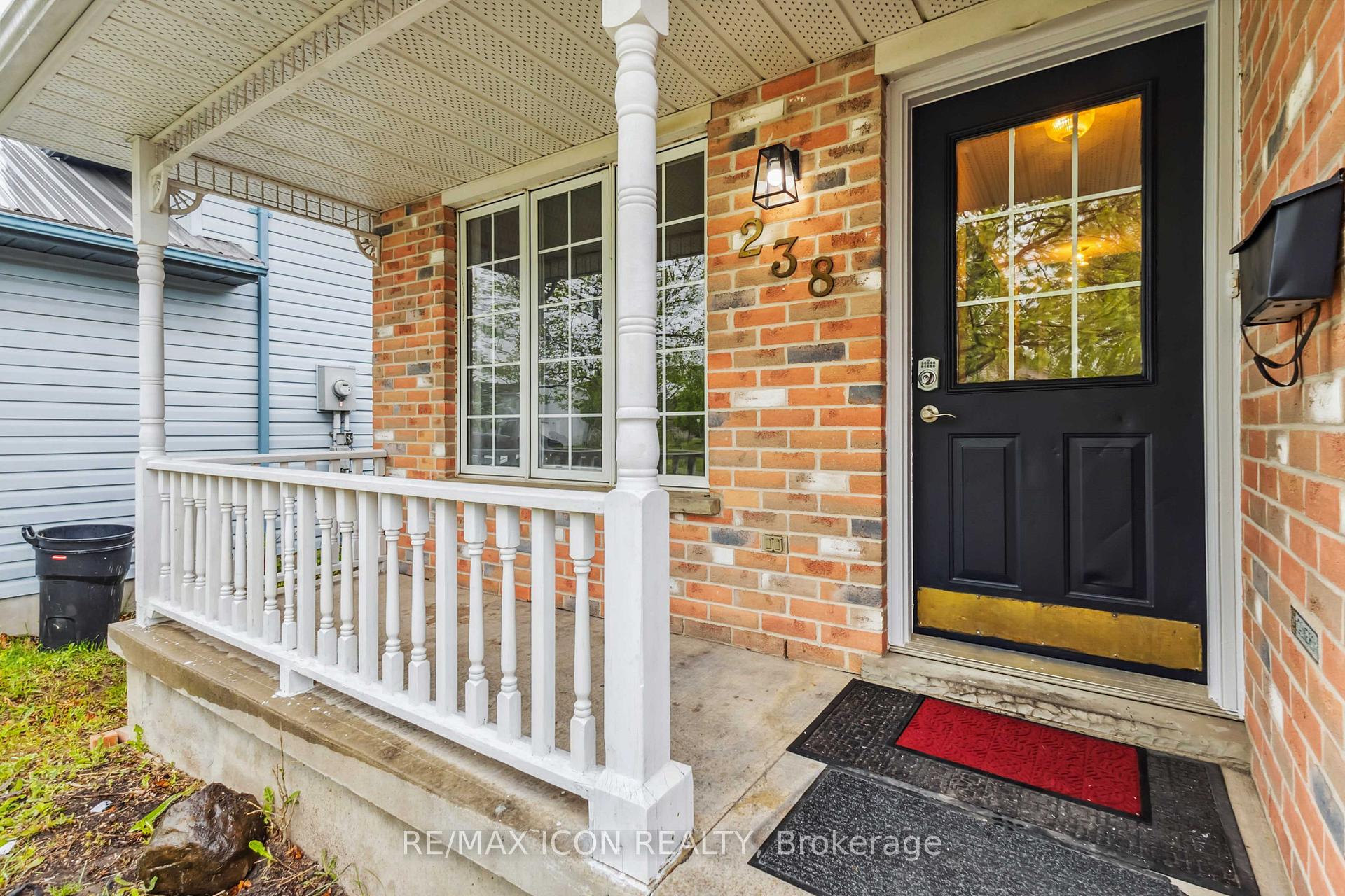 Photo 17 of 238 Fleming Drive, London, East D — HOMEH