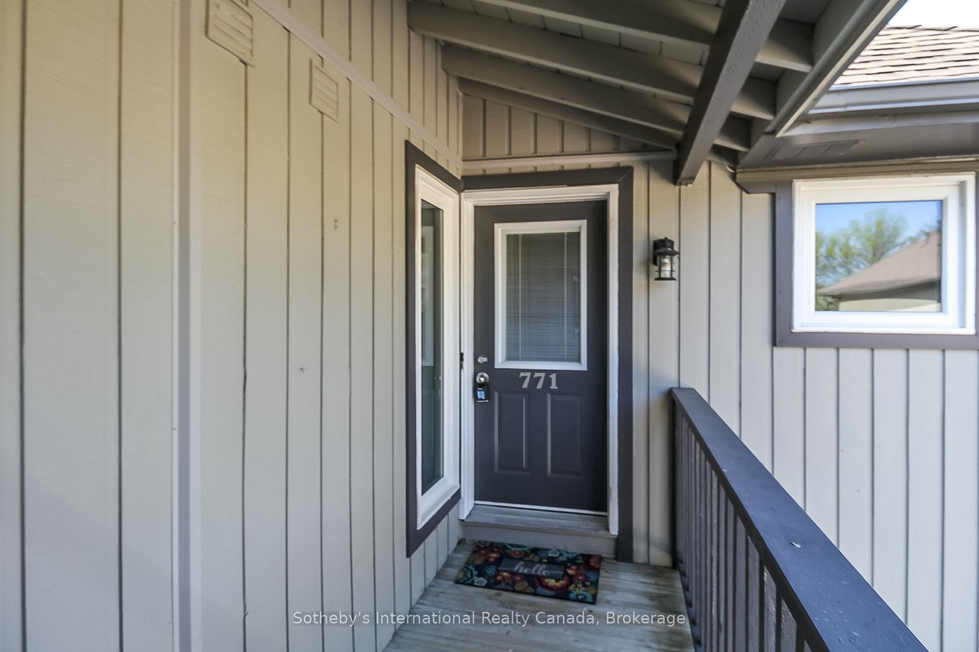 Photo 3 of 771 Johnston Park Avenue, Collingwood — HOMEH