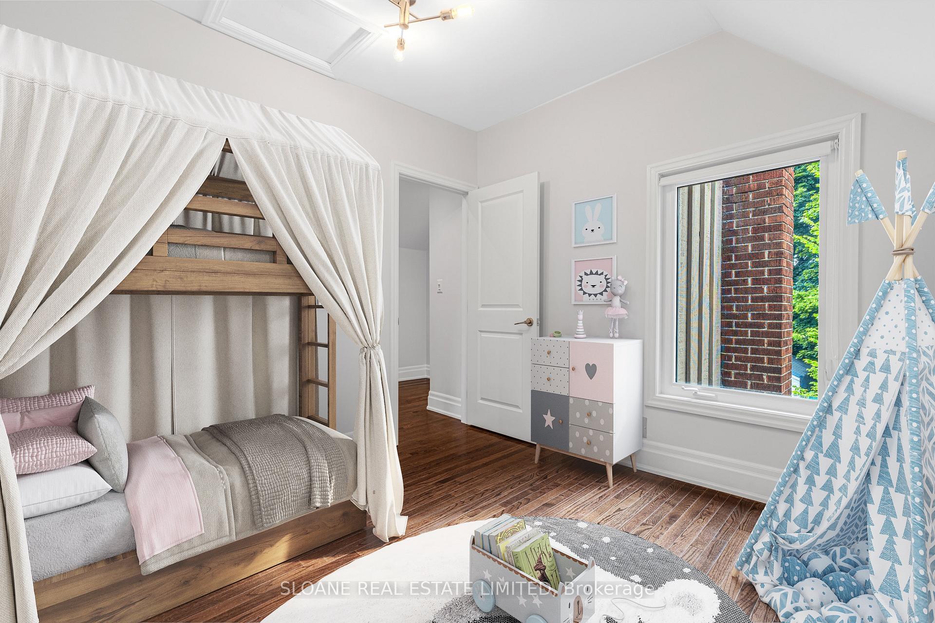 Photo 9 of 271 St Clair Avenue E, Toronto, Rosedale-Moore Park — HOMEH