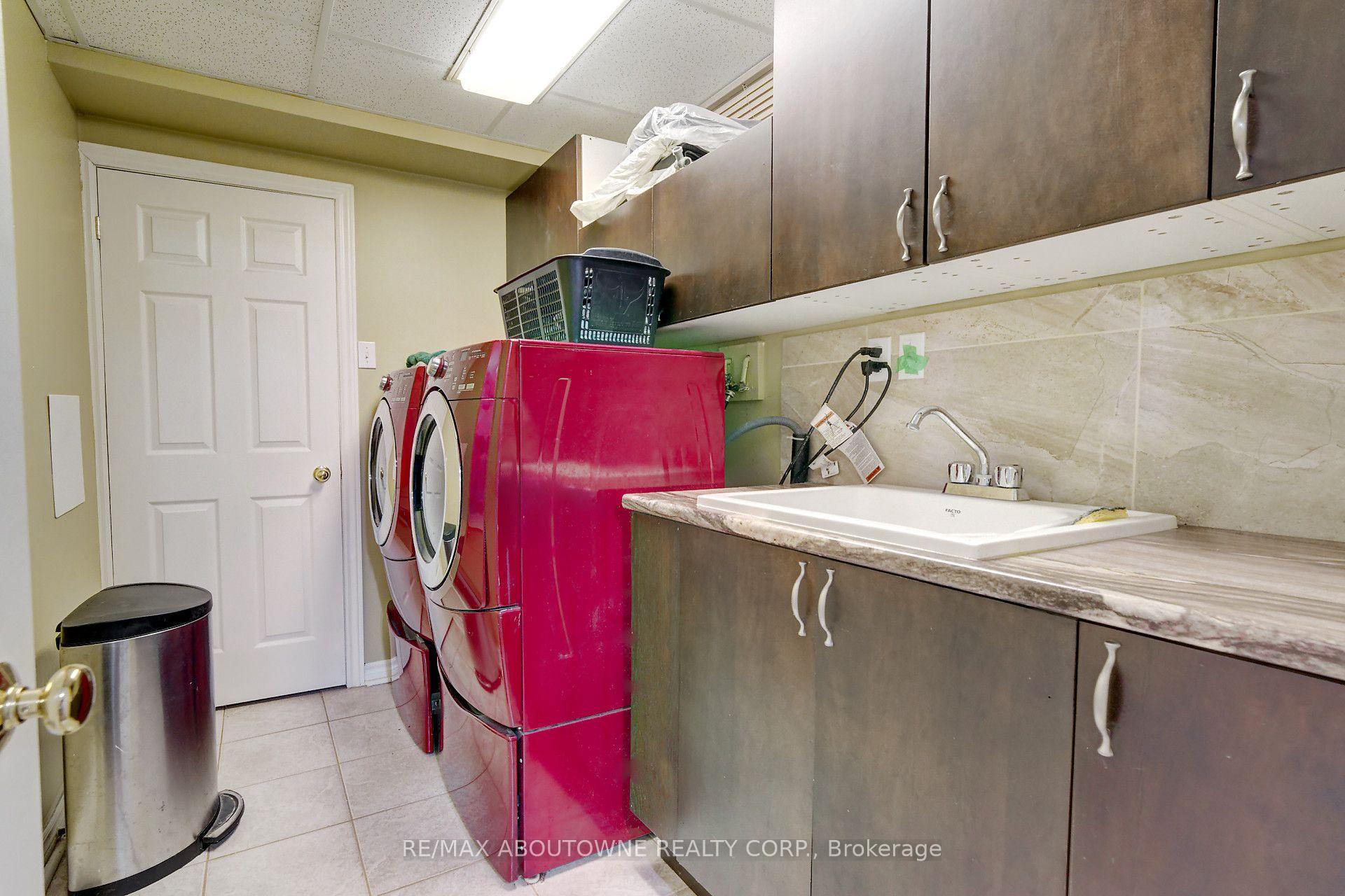 Photo 33 of 178 Carlisle Road, Hamilton, Rural Flamborough — HOMEH