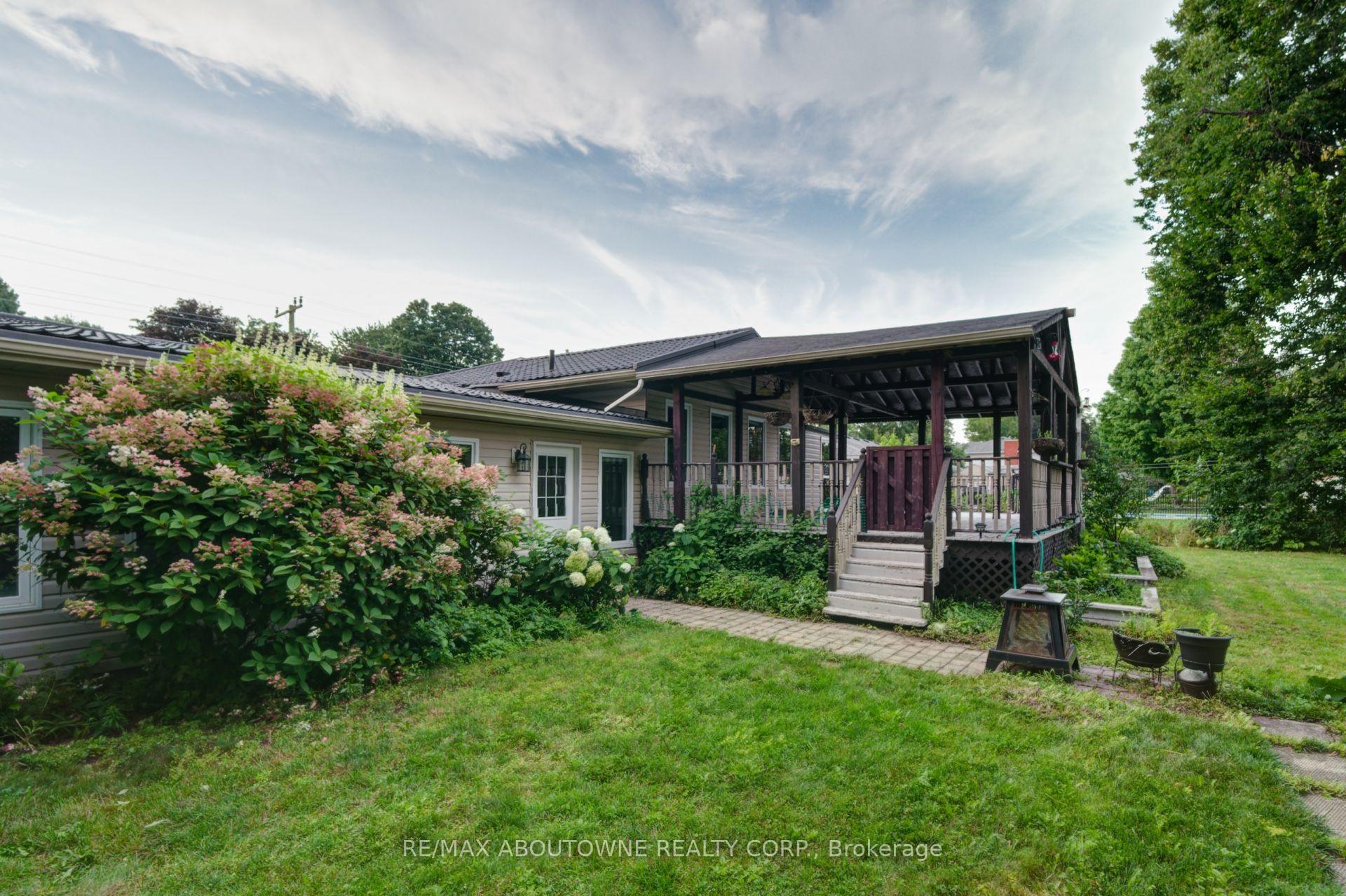 Photo 41 of 178 Carlisle Road, Hamilton, Rural Flamborough — HOMEH