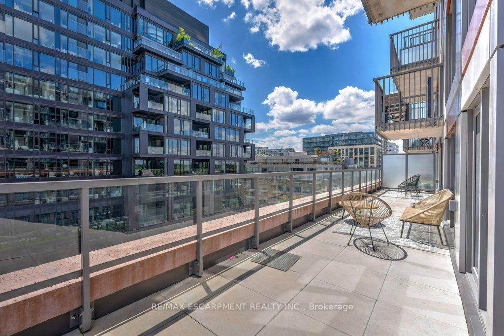 Photo 29 of Unit 803, 2 Augusta Avenue, Toronto, Waterfront Communities — HOMEH