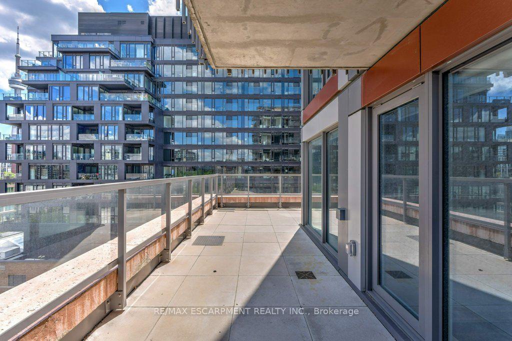 Photo 30 of Unit 803, 2 Augusta Avenue, Toronto, Waterfront Communities — HOMEH