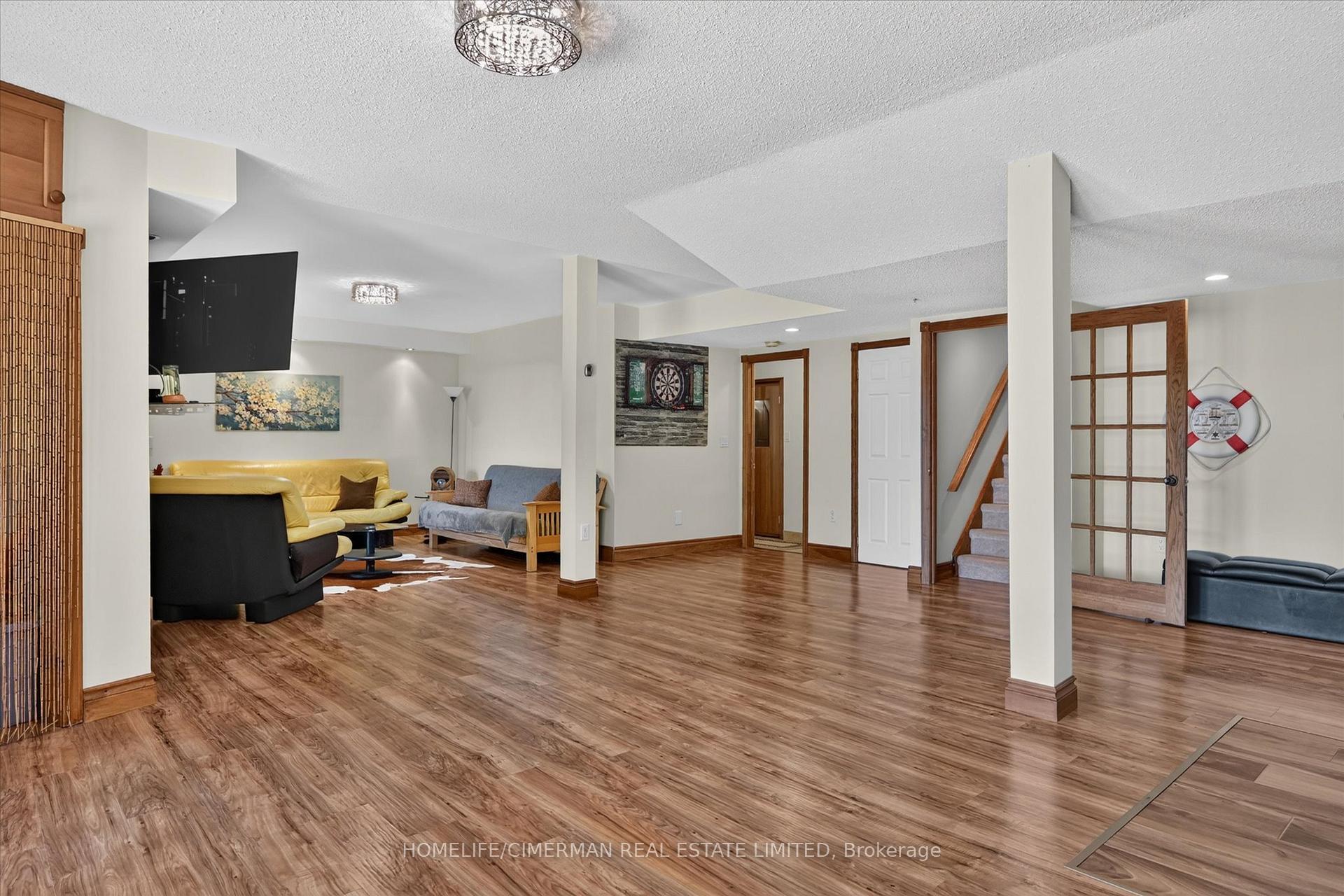 Photo 36 of 45 Admiral Drive, Kawartha Lakes, Fenelon — HOMEH