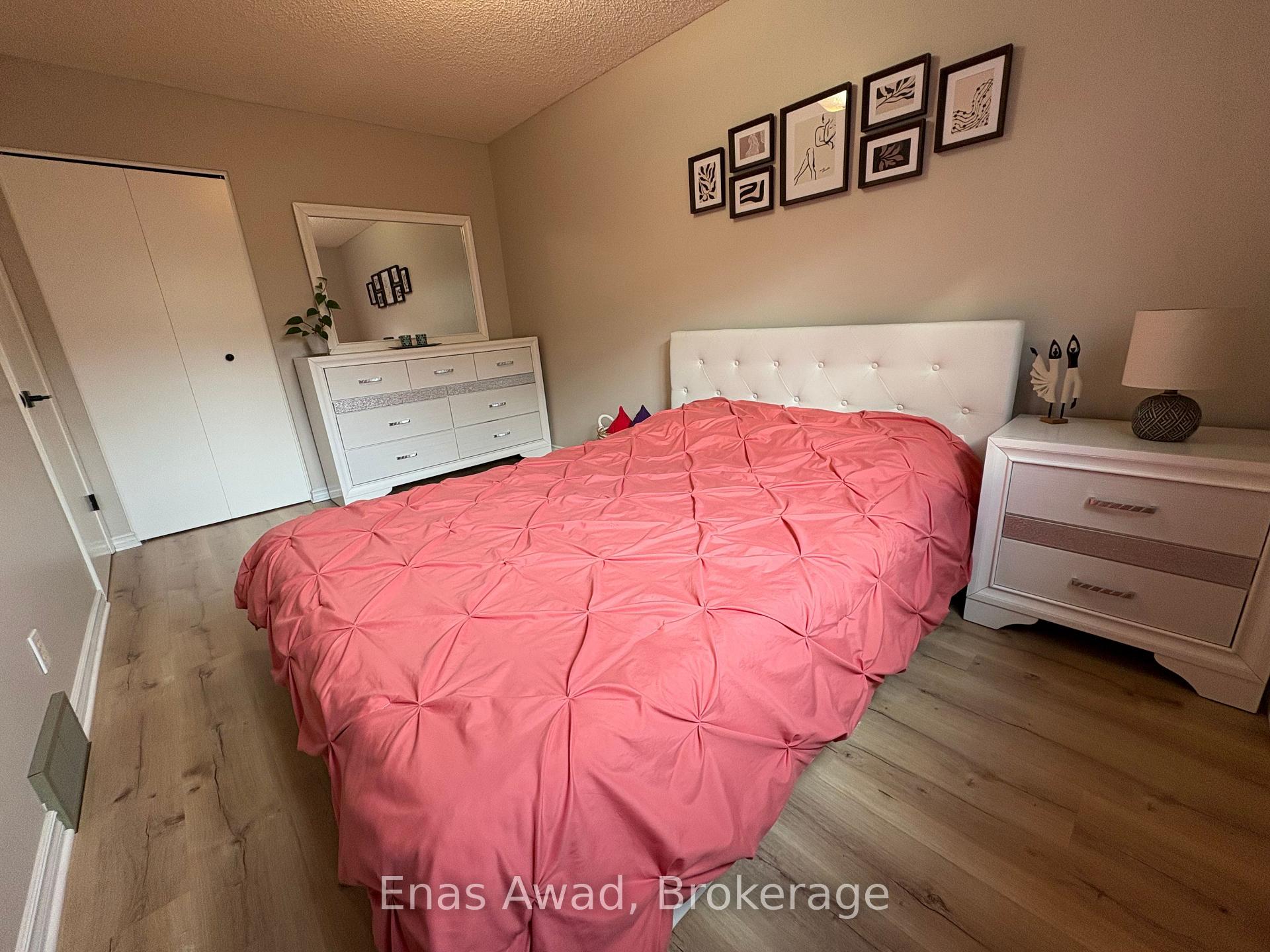Photo 8 of 70 Churchill Street, Waterloo, Maple Hills — HOMEH