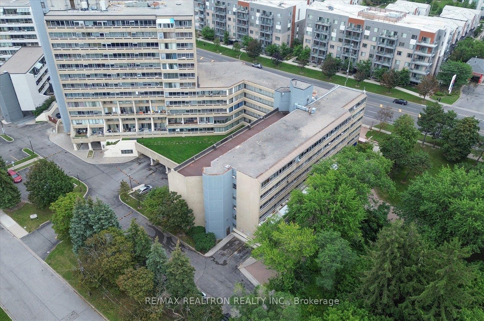 Photo 4 of Unit 113, 5580 Sheppard Avenue E, Scarborough, Malvern — HOMEH