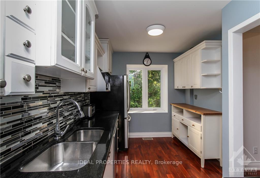 Photo 12 of 54 Thornbury Crescent, Ottawa, Centrepointe — HOMEH
