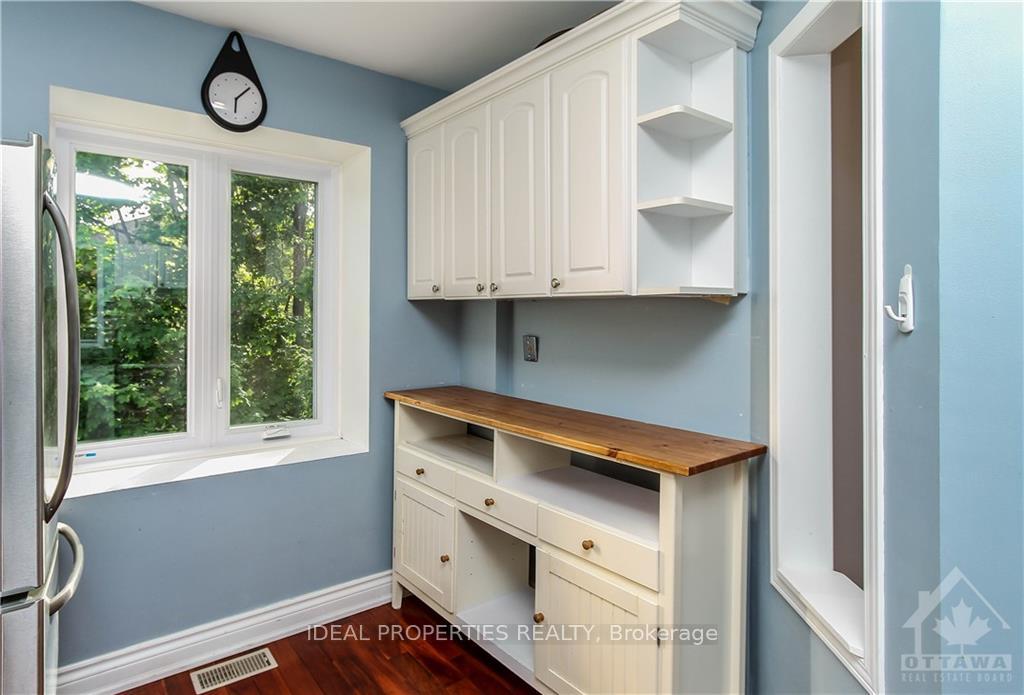 Photo 16 of 54 Thornbury Crescent, Ottawa, Centrepointe — HOMEH