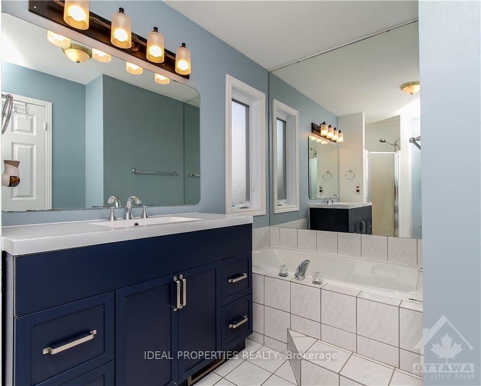 Photo 22 of 54 Thornbury Crescent, Ottawa, Centrepointe — HOMEH