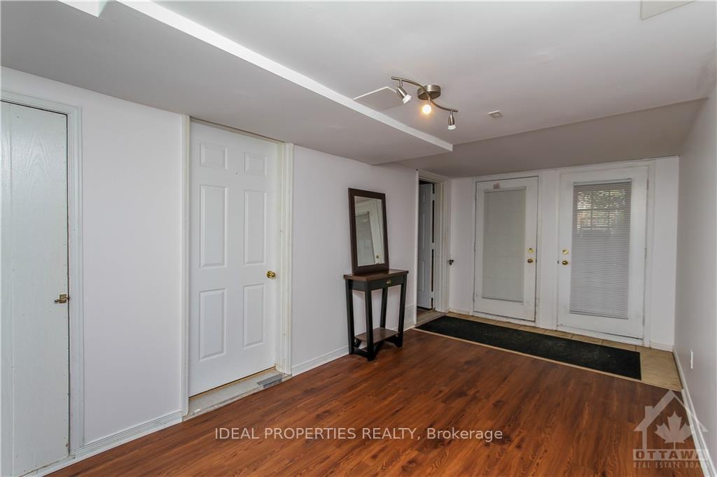 Photo 27 of 54 Thornbury Crescent, Ottawa, Centrepointe — HOMEH