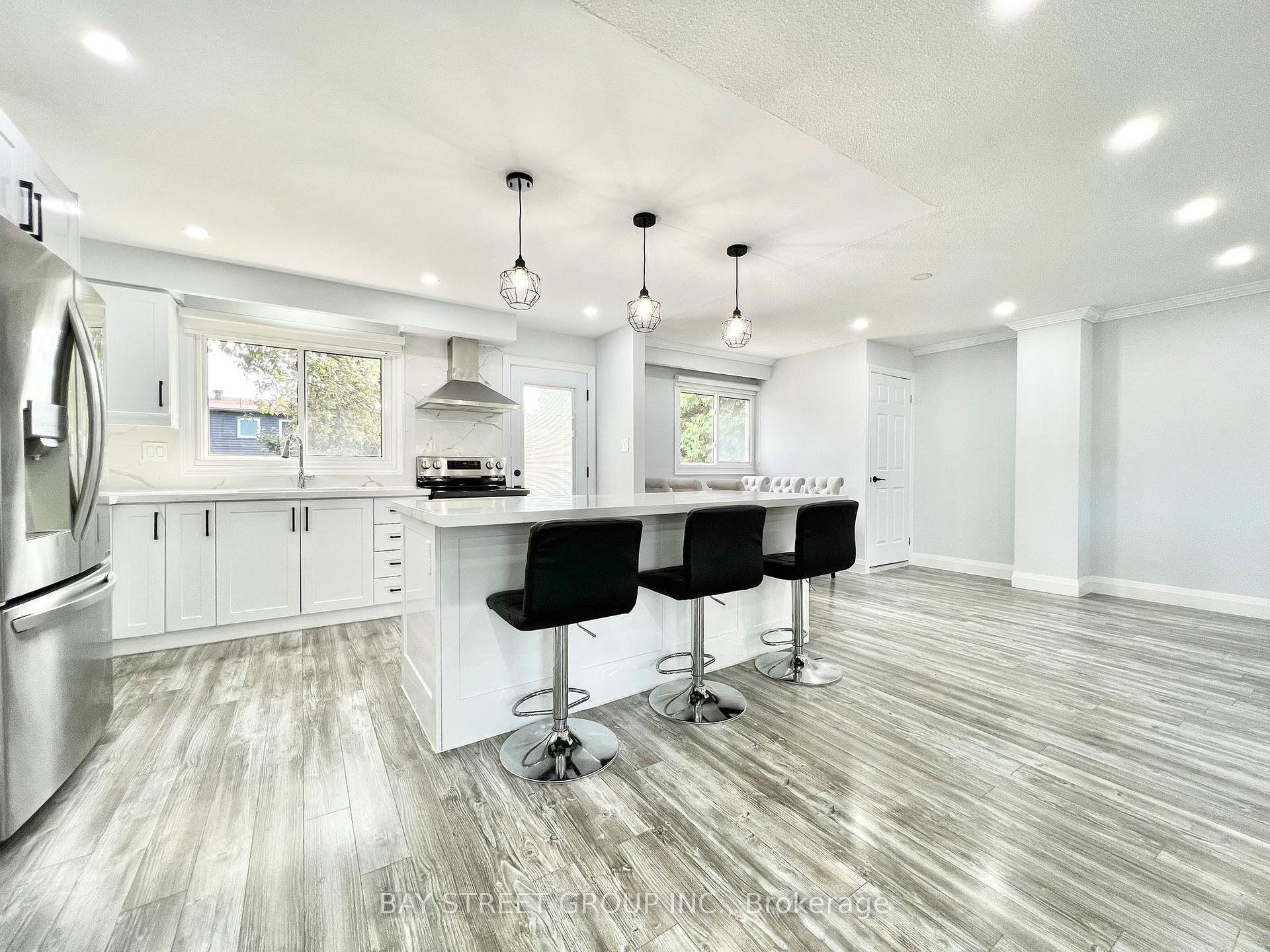 Photo 10 of 93 Parkway Avenue, Markham, Markham Village — HOMEH