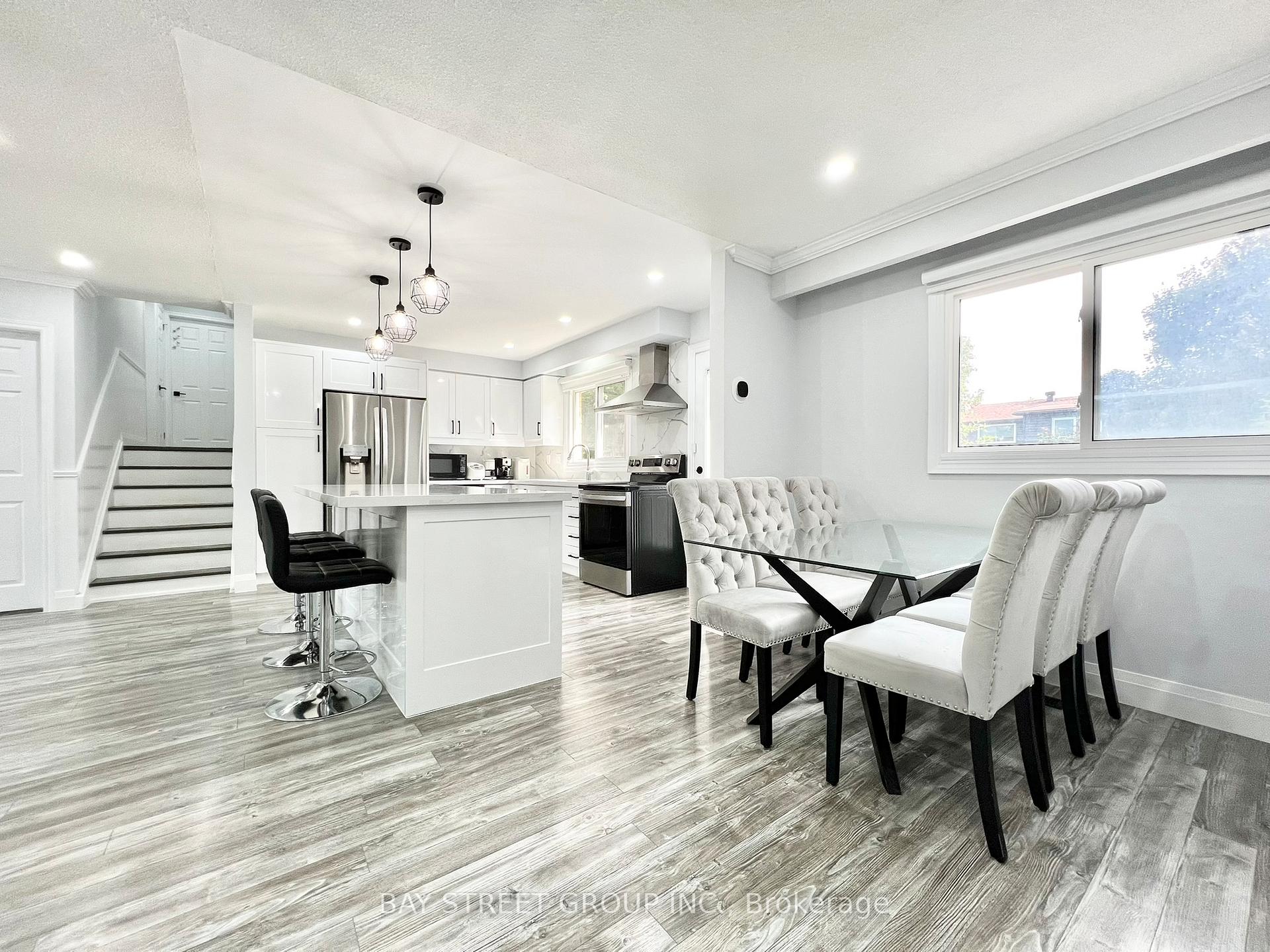 Photo 12 of 93 Parkway Avenue, Markham, Markham Village — HOMEH