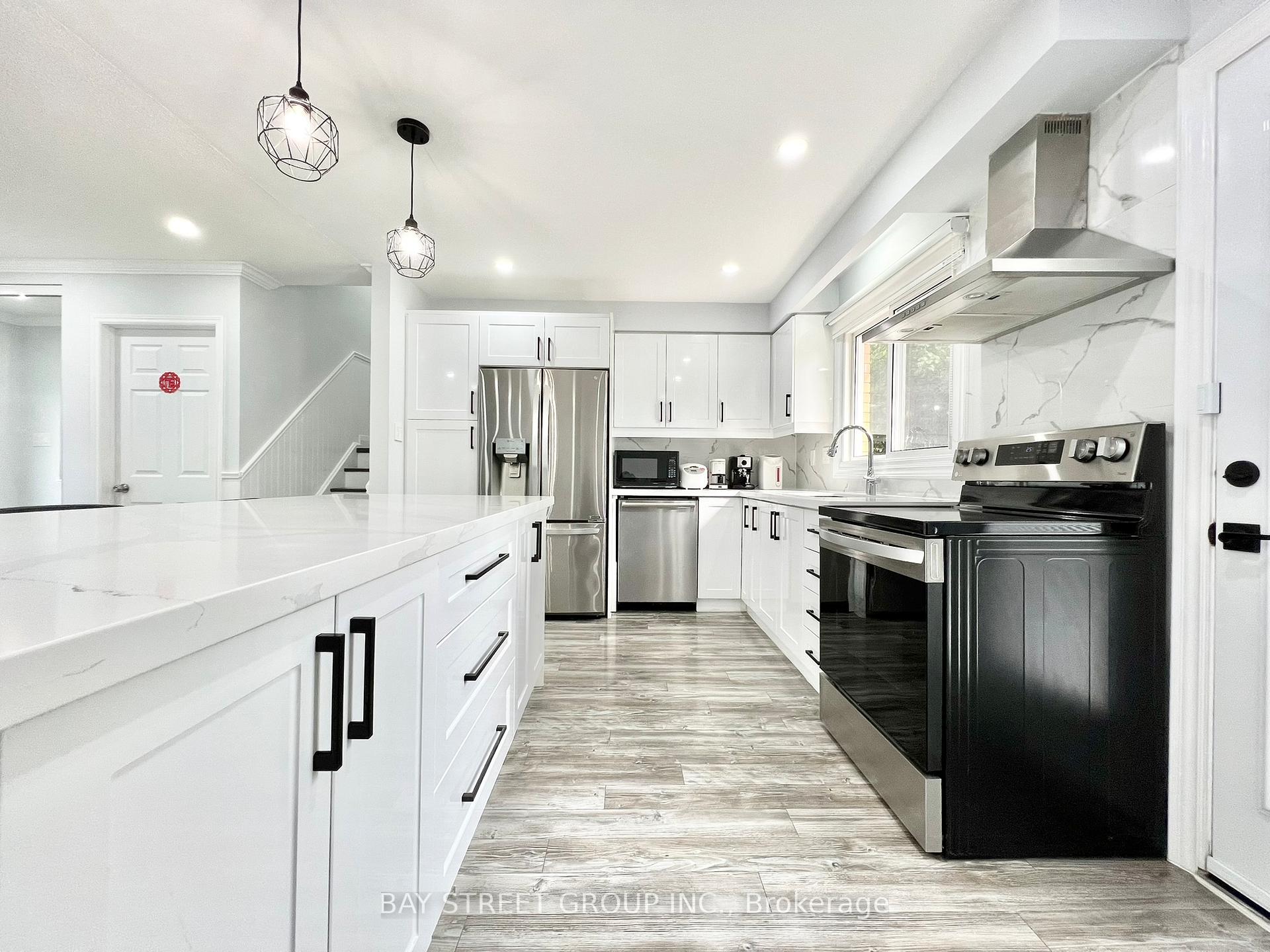 Photo 14 of 93 Parkway Avenue, Markham, Markham Village — HOMEH