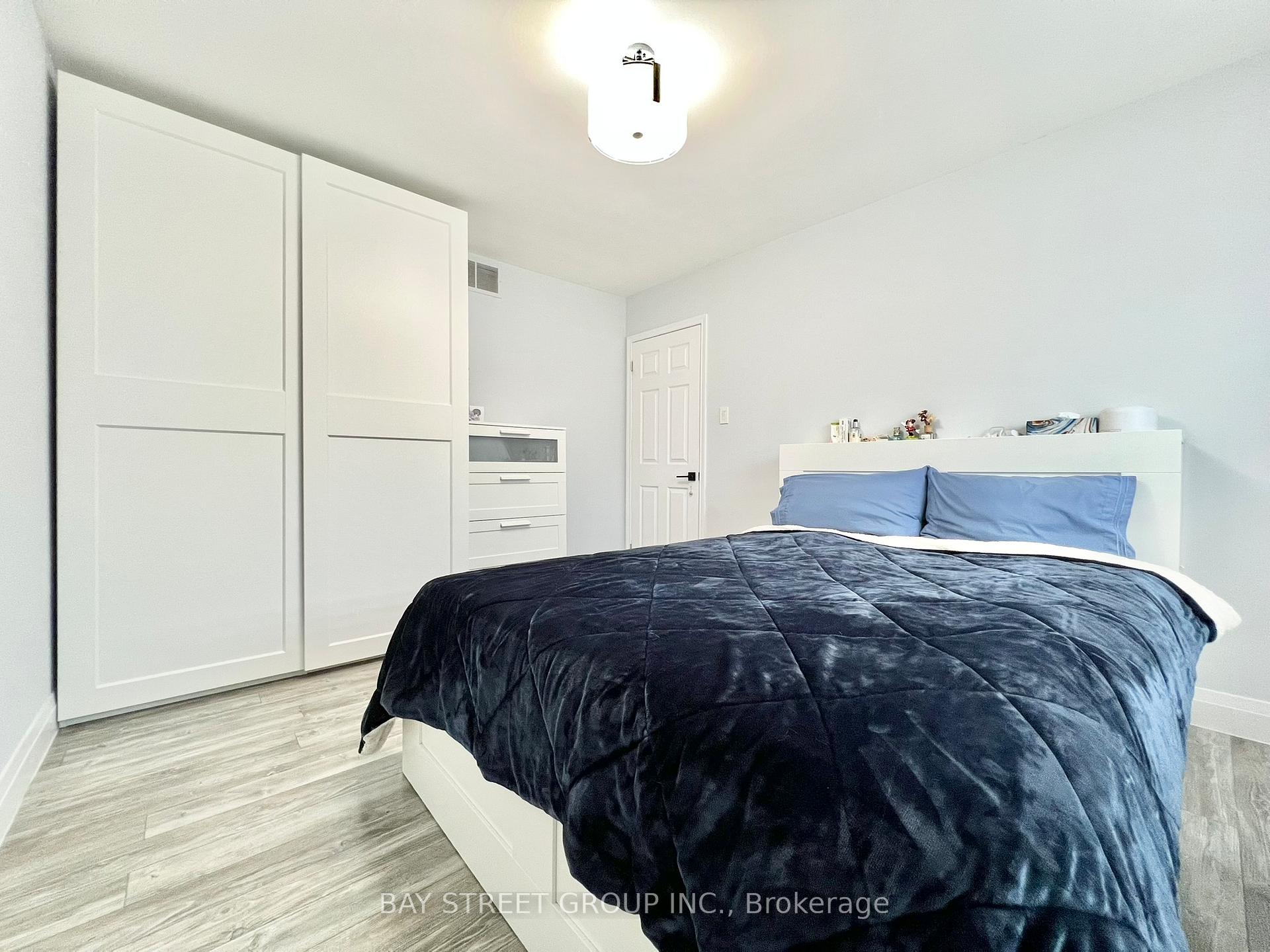 Photo 21 of 93 Parkway Avenue, Markham, Markham Village — HOMEH