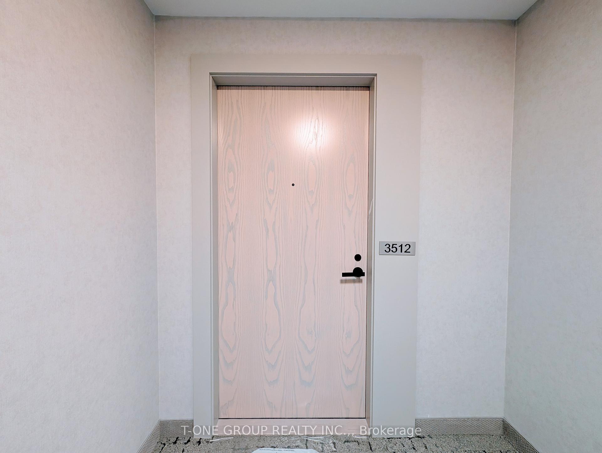 Photo 9 of Unit 3512, 28 Interchange Way, Vaughan, Vaughan Corporate Centre — HOMEH