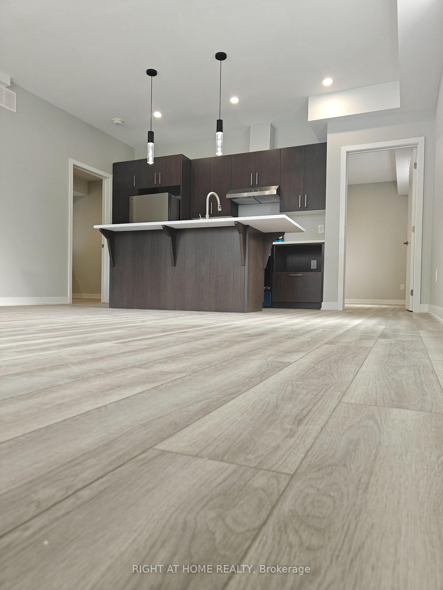 Photo 3 of Unit Unit A, 1336 Thames Street, Ottawa, Carlington — HOMEH