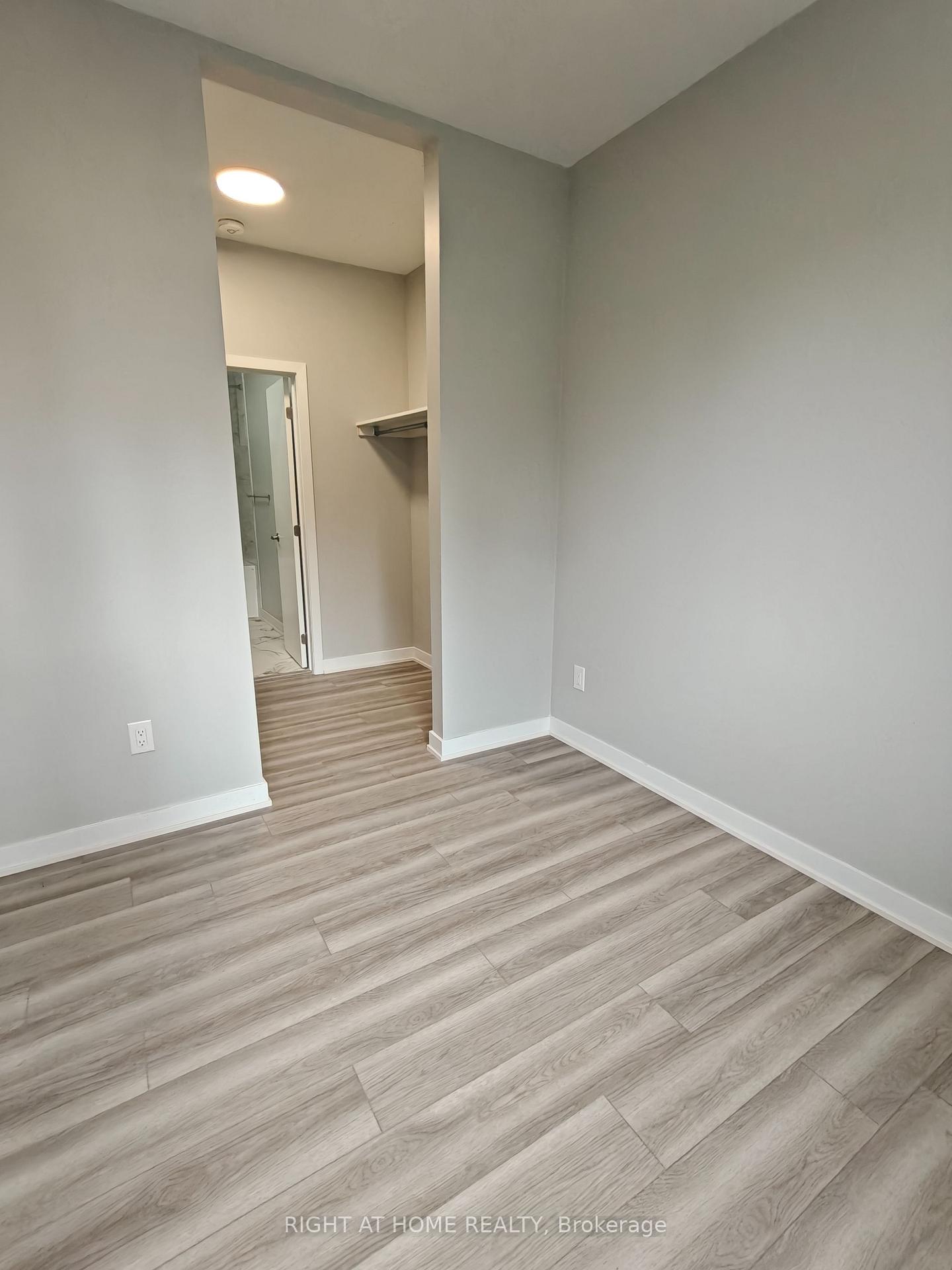 Photo 14 of Unit Unit A, 1336 Thames Street, Ottawa, Carlington — HOMEH