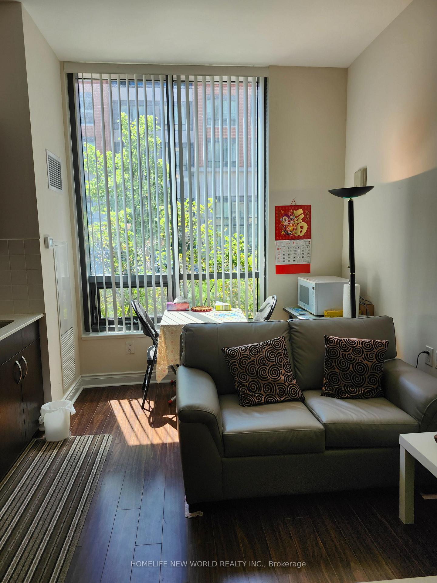 Photo 8 of Unit M120, 2 Sun Yat-Sen Avenue, Markham, Milliken Mills East — HOMEH