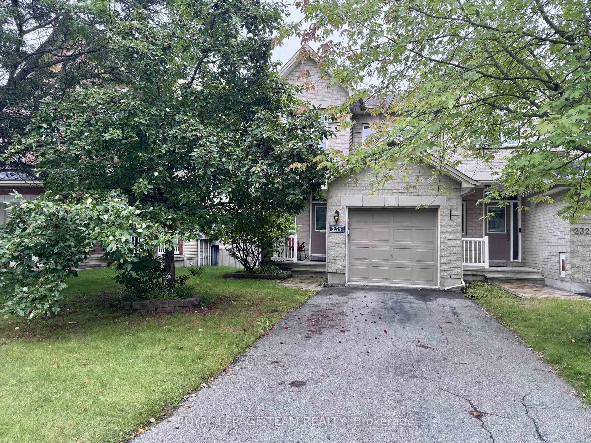 Photo 1 of 234 Tandalee Crescent, Ottawa, Kanata - Emerald Meadows/Trailwest — HOMEH