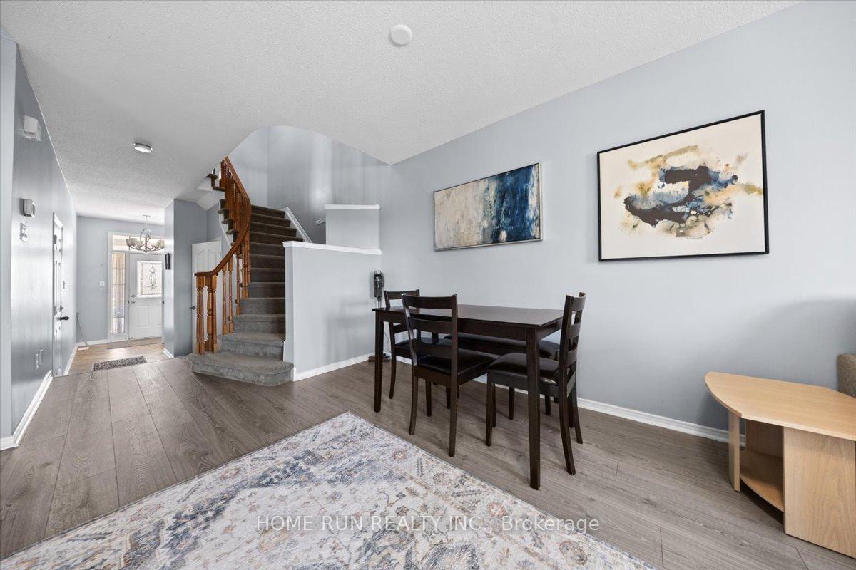 Photo 7 of 113 Gray Crescent, Ottawa, Kanata - Beaverbrook — HOMEH