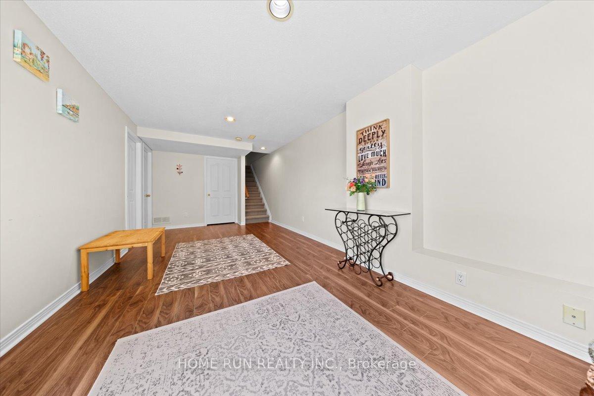Photo 29 of 113 Gray Crescent, Ottawa, Kanata - Beaverbrook — HOMEH