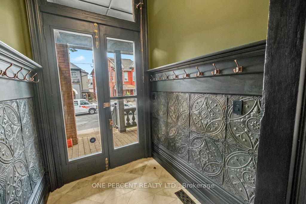 Photo 3 of 143 Catharine Street N, Hamilton, Beasley — HOMEH