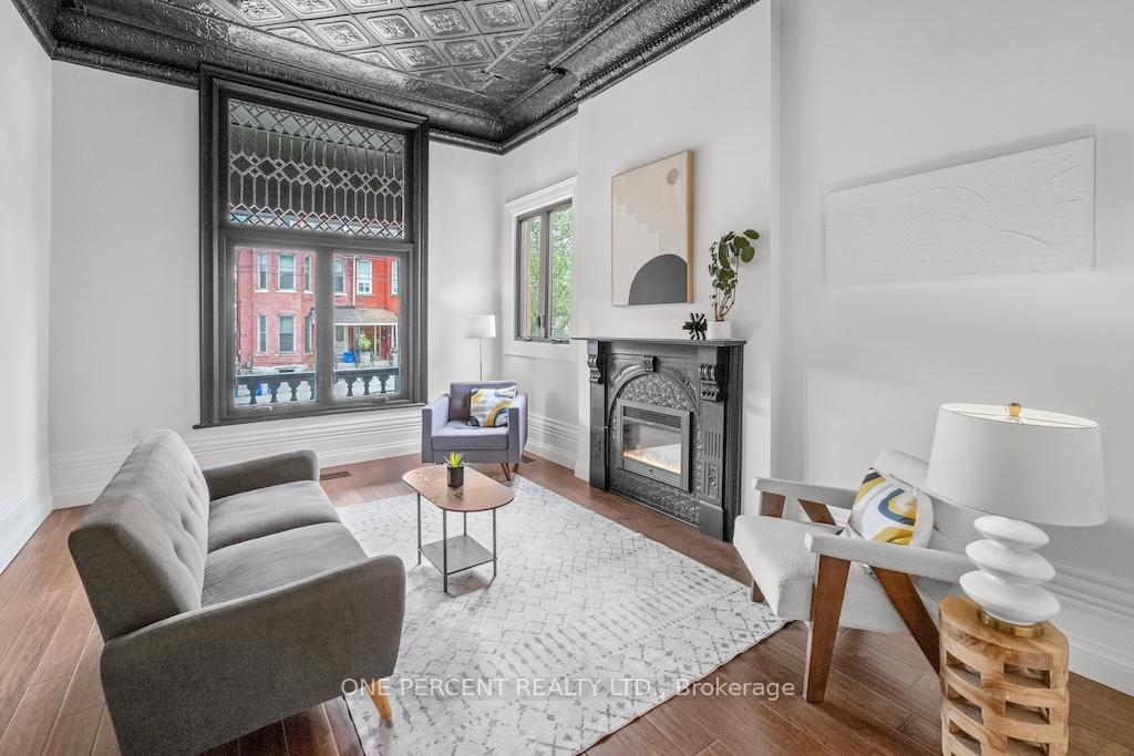 Photo 4 of 143 Catharine Street N, Hamilton, Beasley — HOMEH