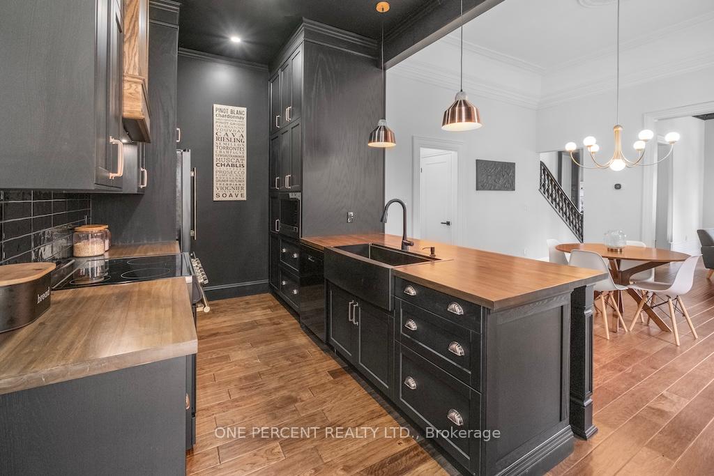 Photo 12 of 143 Catharine Street N, Hamilton, Beasley — HOMEH