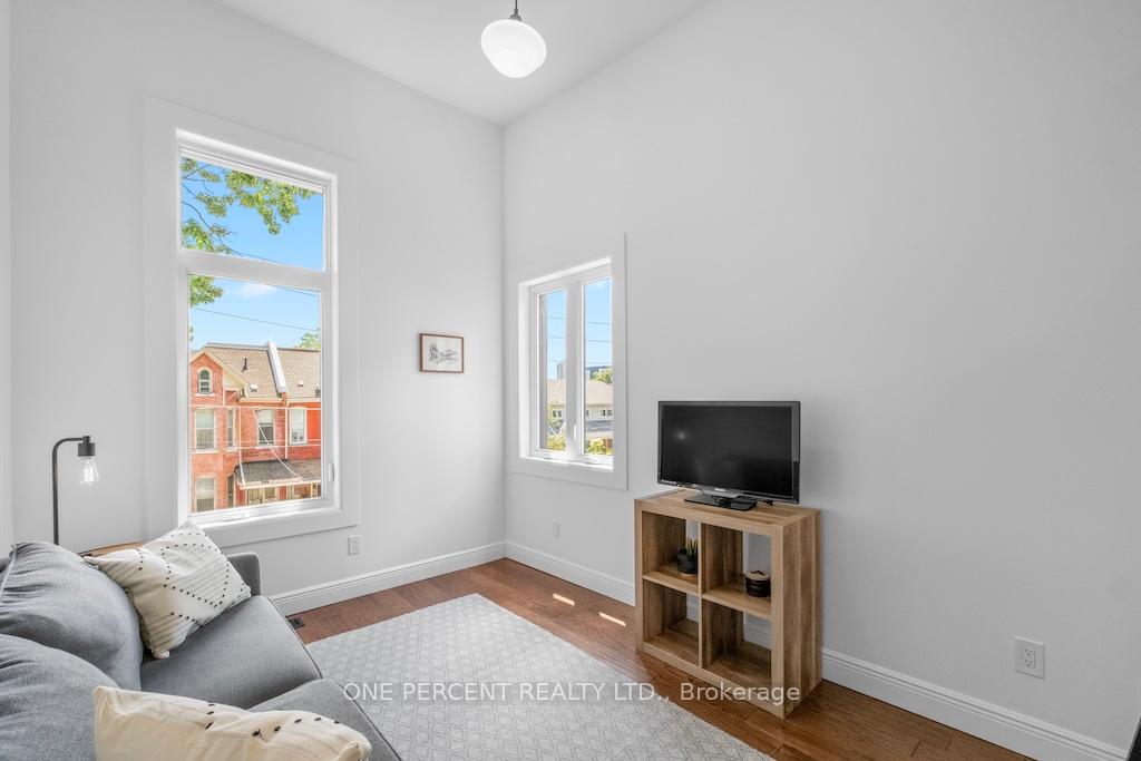 Photo 22 of 143 Catharine Street N, Hamilton, Beasley — HOMEH