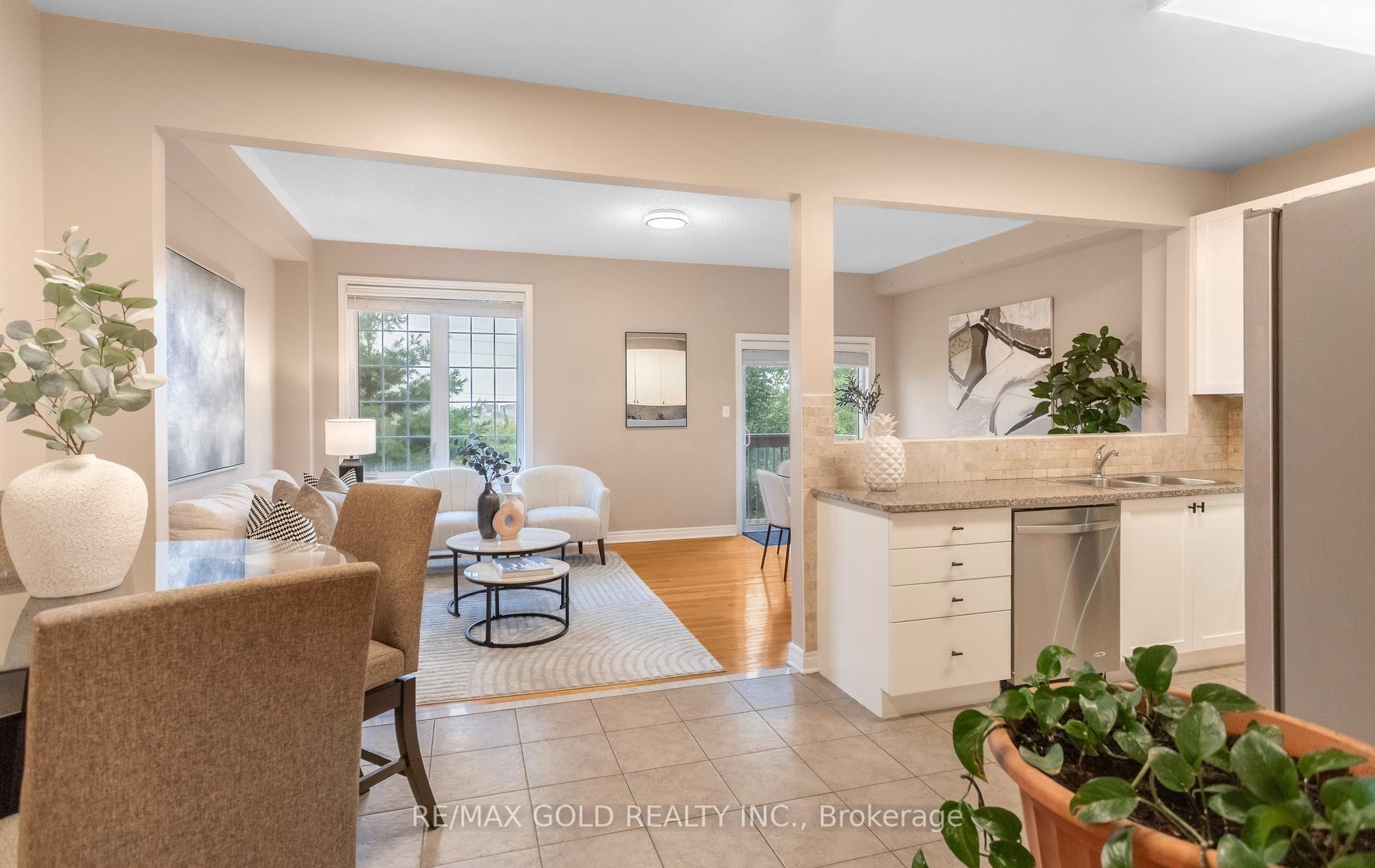 Photo 15 of 408 Bessborough Drive, Milton, Harrison — HOMEH