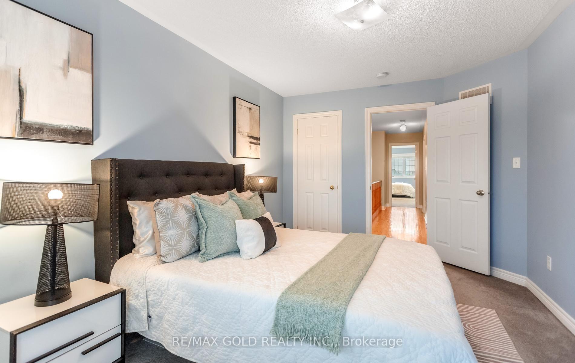Photo 38 of 408 Bessborough Drive, Milton, Harrison — HOMEH