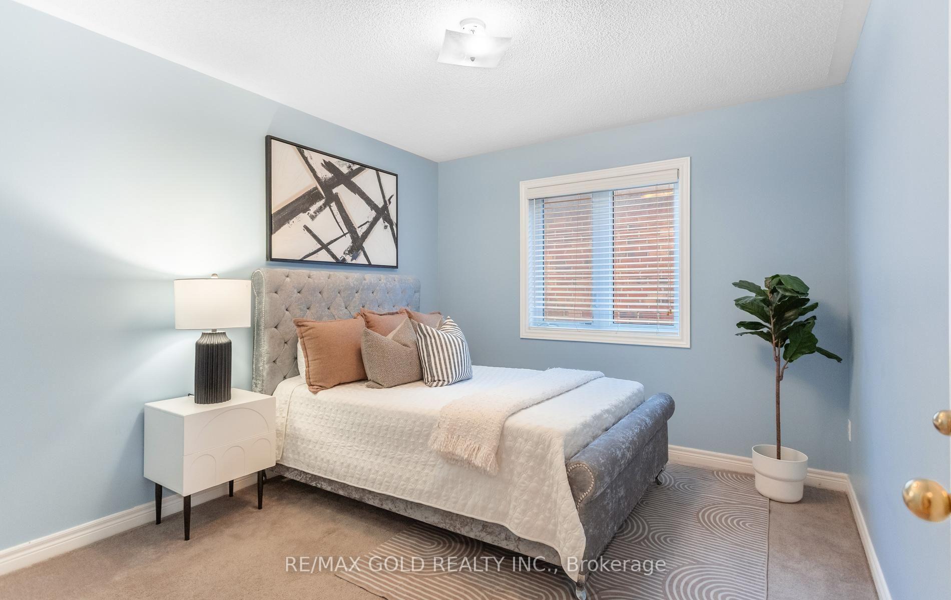 Photo 39 of 408 Bessborough Drive, Milton, Harrison — HOMEH