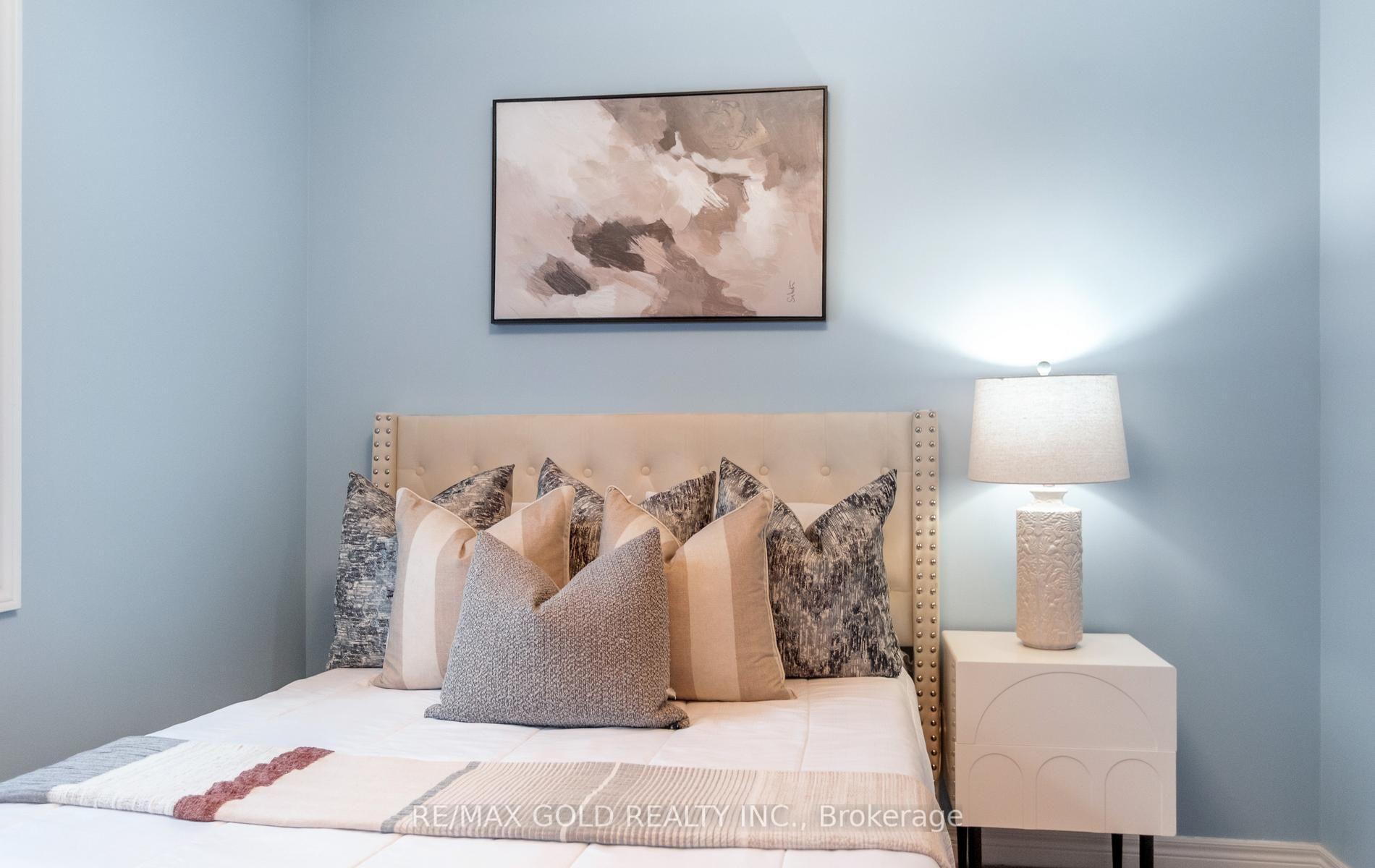 Photo 41 of 408 Bessborough Drive, Milton, Harrison — HOMEH