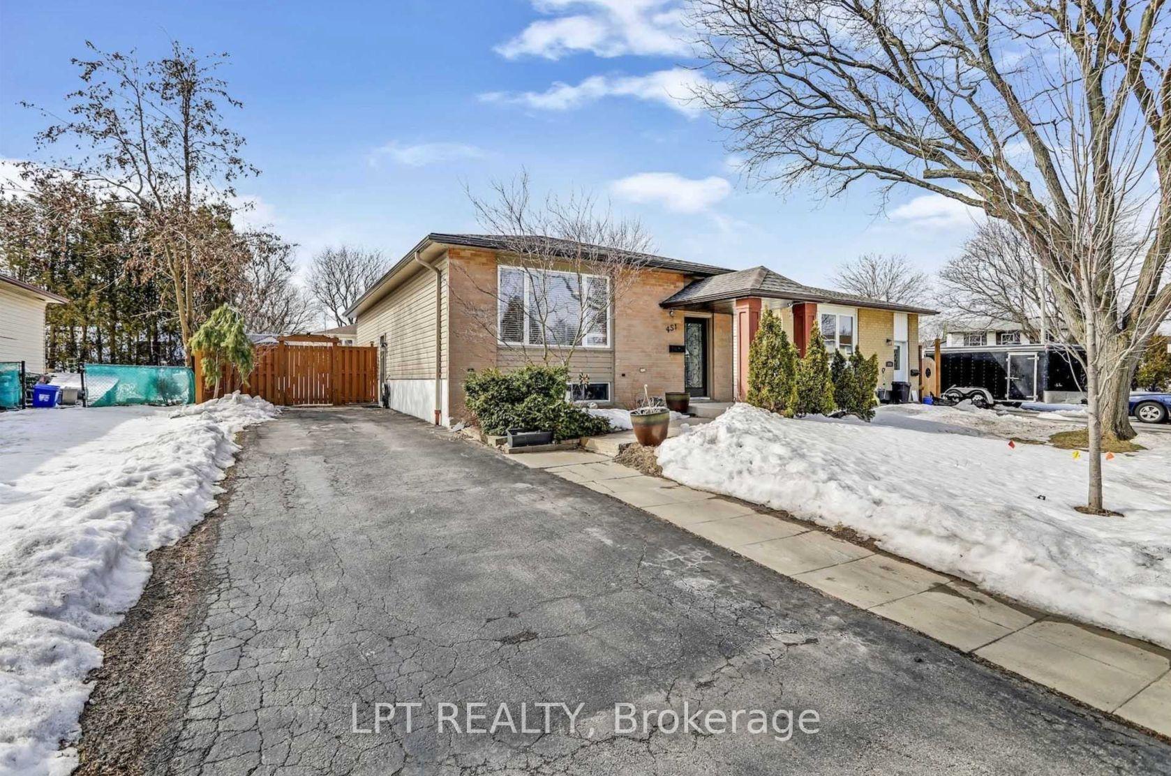 Photo 1 of UPPER- 451 Brigadoon Drive, Hamilton, Gourley — HOMEH