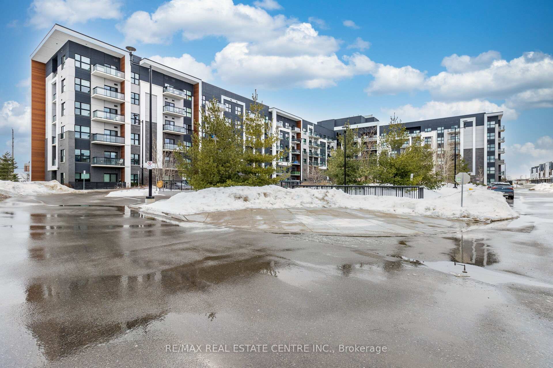 Photo 21 of Unit 330, 128 Grovewood Common, Oakville, Glenorchy — HOMEH
