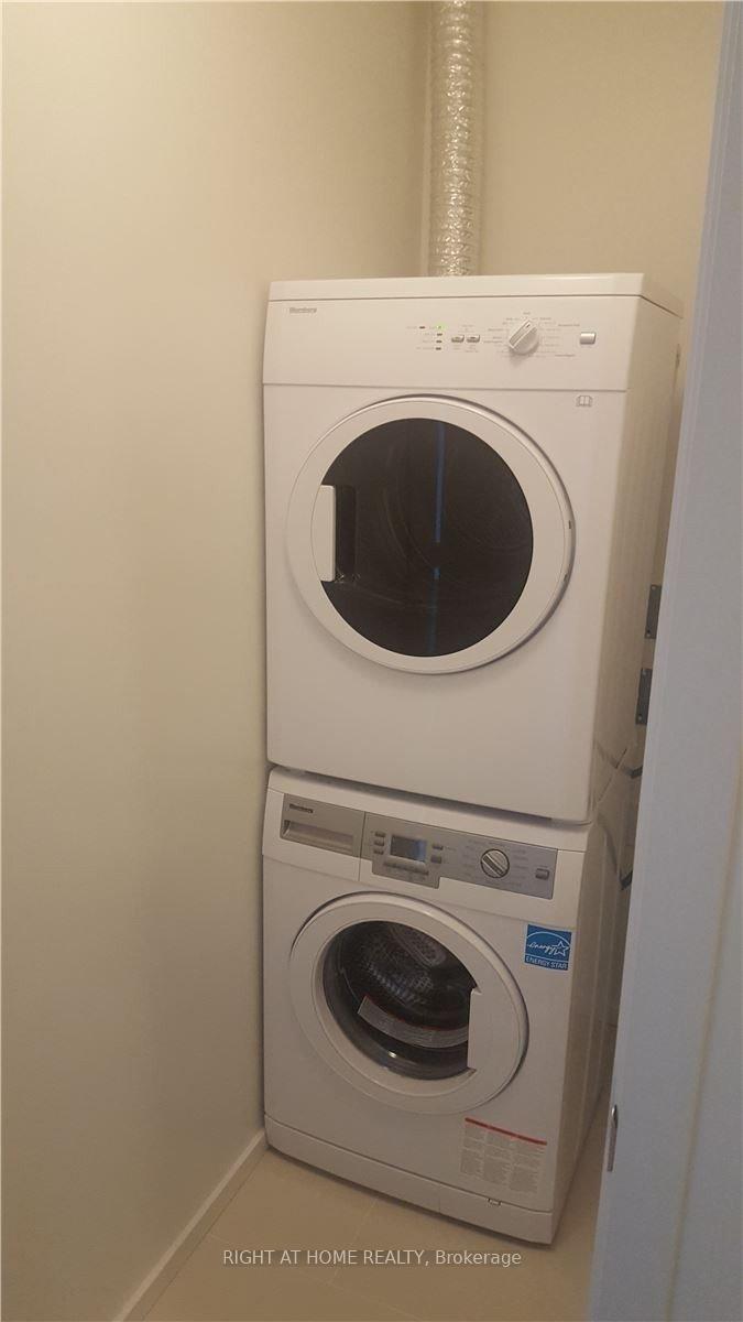 Photo 11 of Unit 2703, 1 Bloor Street E, Toronto, Church-Yonge Corridor — HOMEH