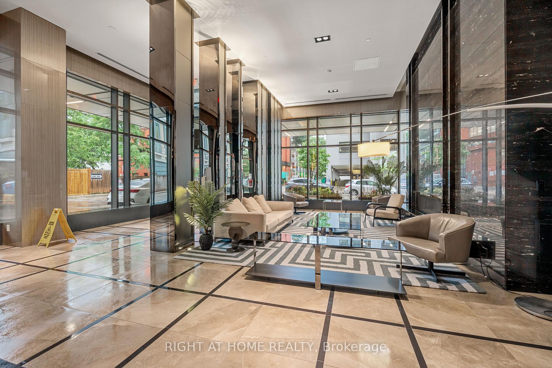 Photo 16 of Unit 2306, 89 Dunfield Avenue, Toronto, Mount Pleasant West — HOMEH