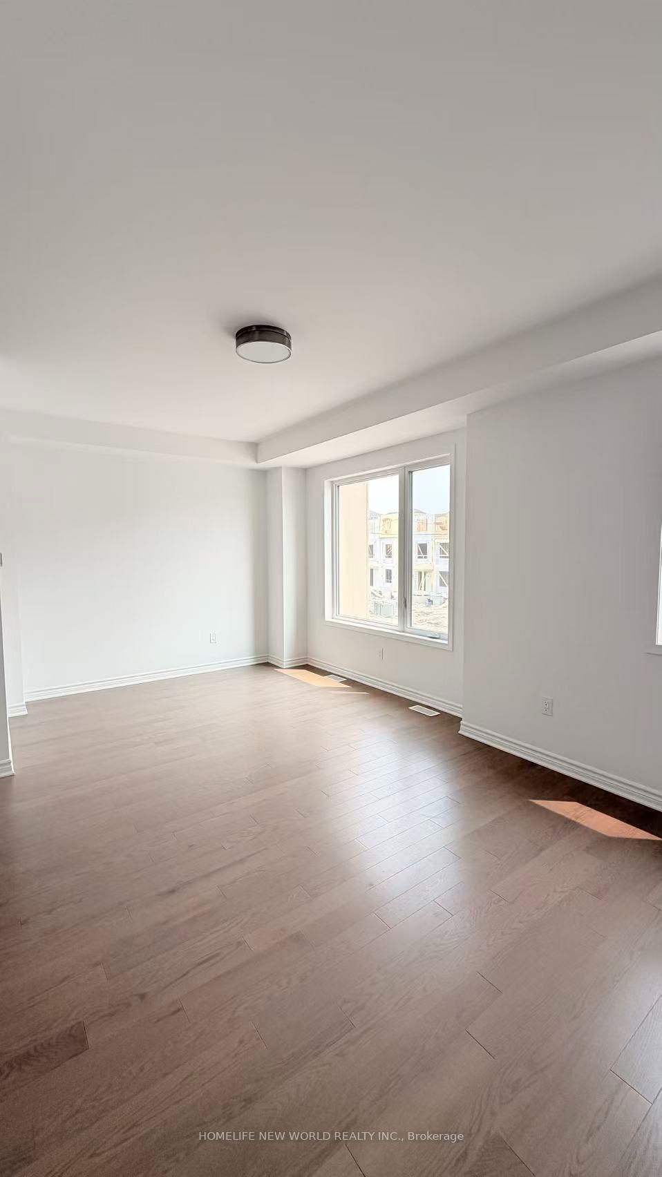 Photo 9 of 312 Stony Hill Boulevard, Markham, Rural Markham — HOMEH