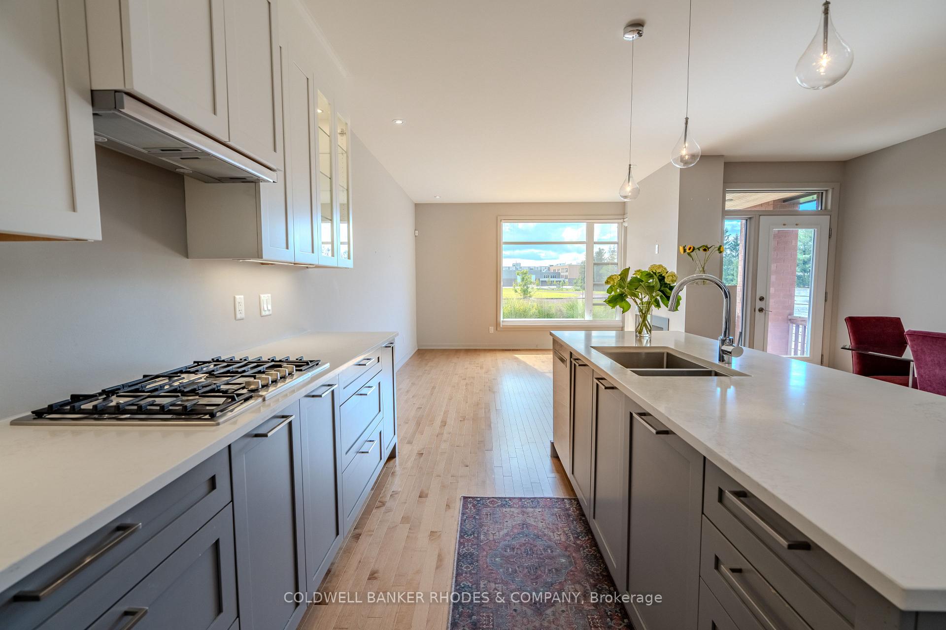 Photo 17 of 806 Carnelian Crescent, Ottawa, Riverside South/Gloucester Glen — HOMEH