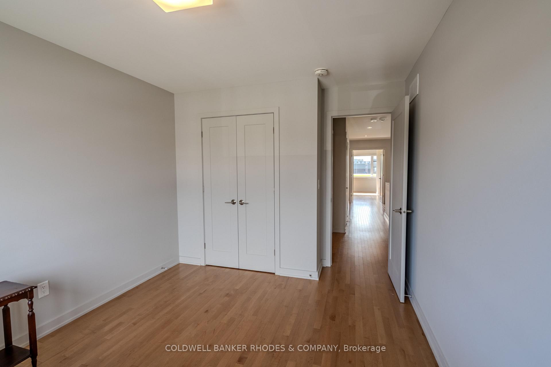Photo 39 of 806 Carnelian Crescent, Ottawa, Riverside South/Gloucester Glen — HOMEH