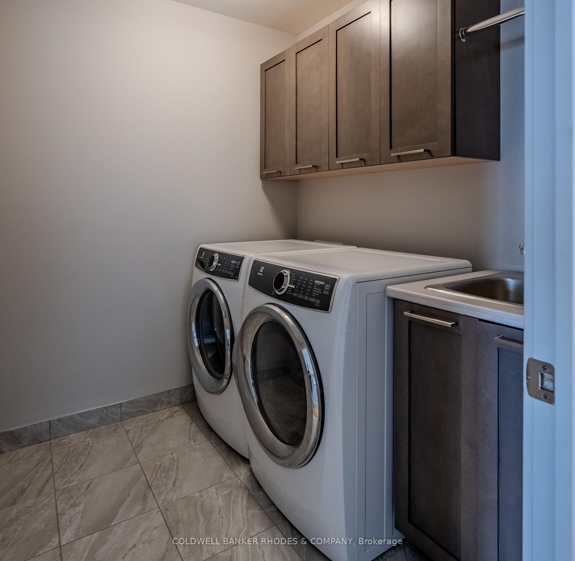 Photo 43 of 806 Carnelian Crescent, Ottawa, Riverside South/Gloucester Glen — HOMEH
