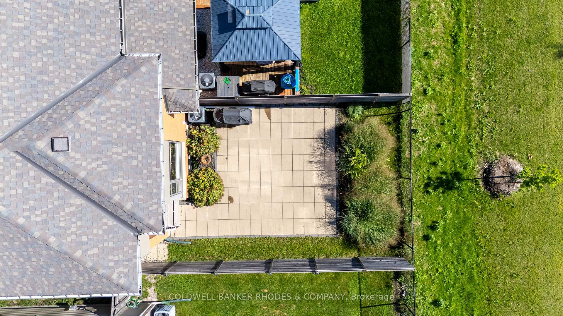 Photo 48 of 806 Carnelian Crescent, Ottawa, Riverside South/Gloucester Glen — HOMEH