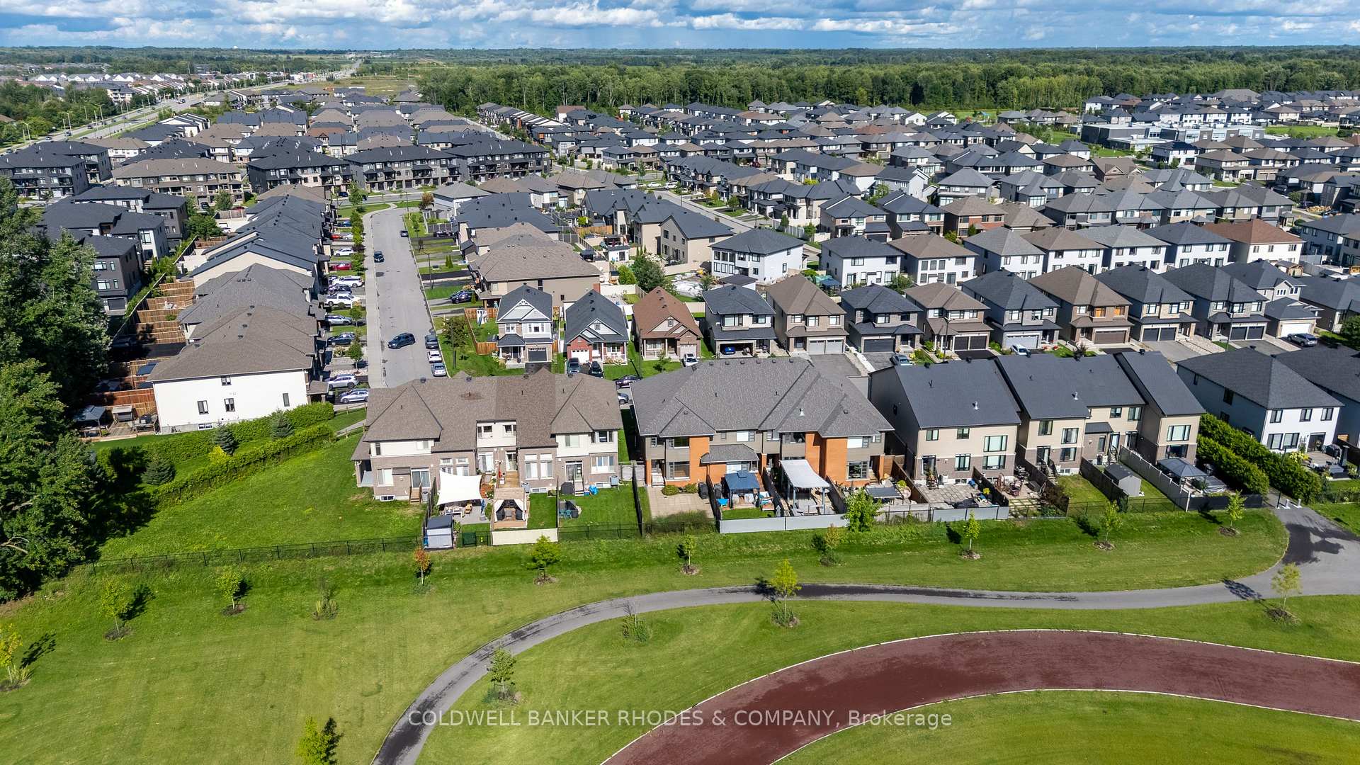Photo 51 of 806 Carnelian Crescent, Ottawa, Riverside South/Gloucester Glen — HOMEH