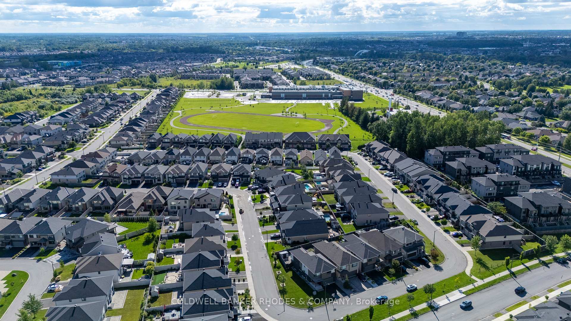 Photo 53 of 806 Carnelian Crescent, Ottawa, Riverside South/Gloucester Glen — HOMEH