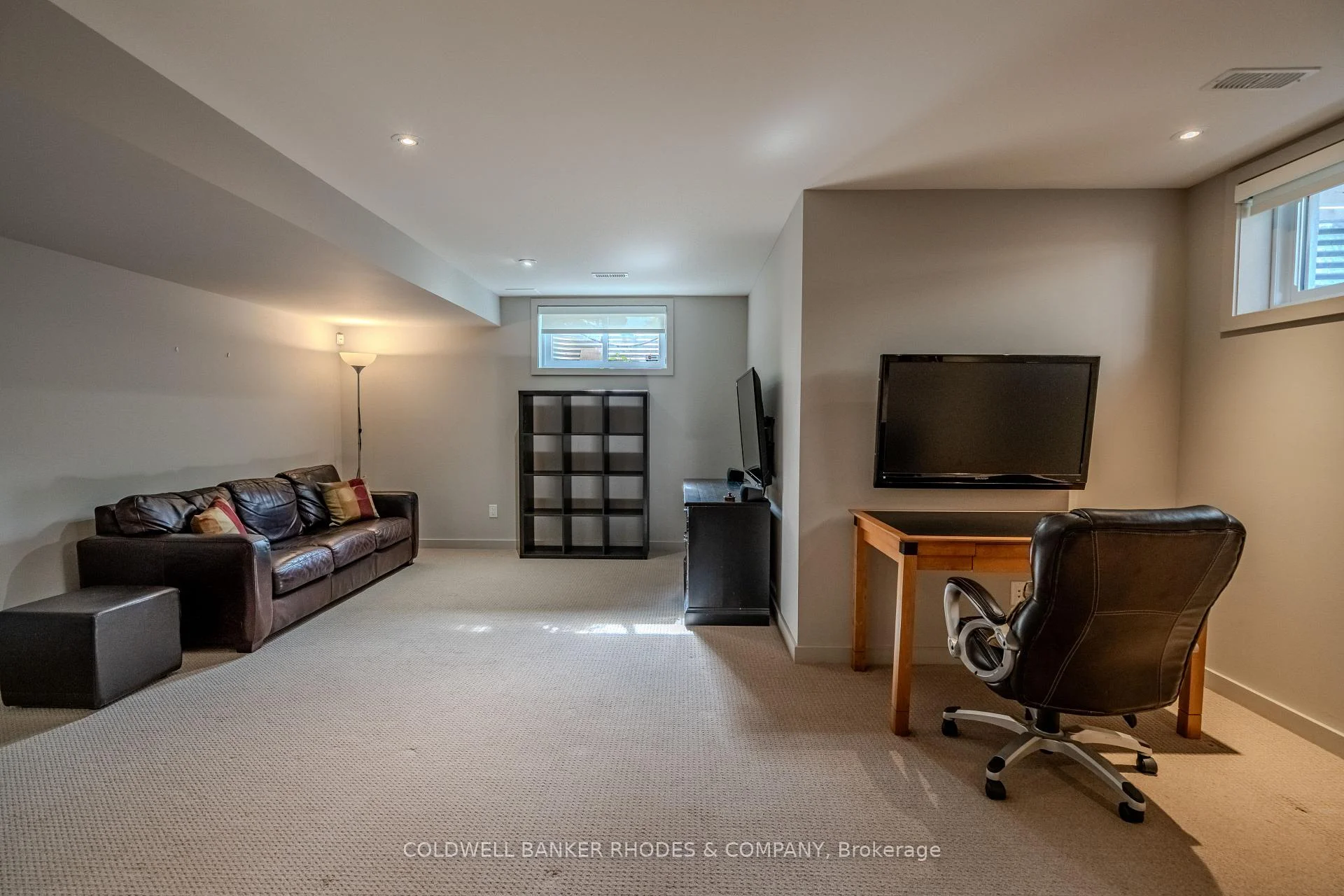 Photo 28 of 806 Carnelian Crescent, Ottawa, Riverside South/Gloucester Glen — HOMEH