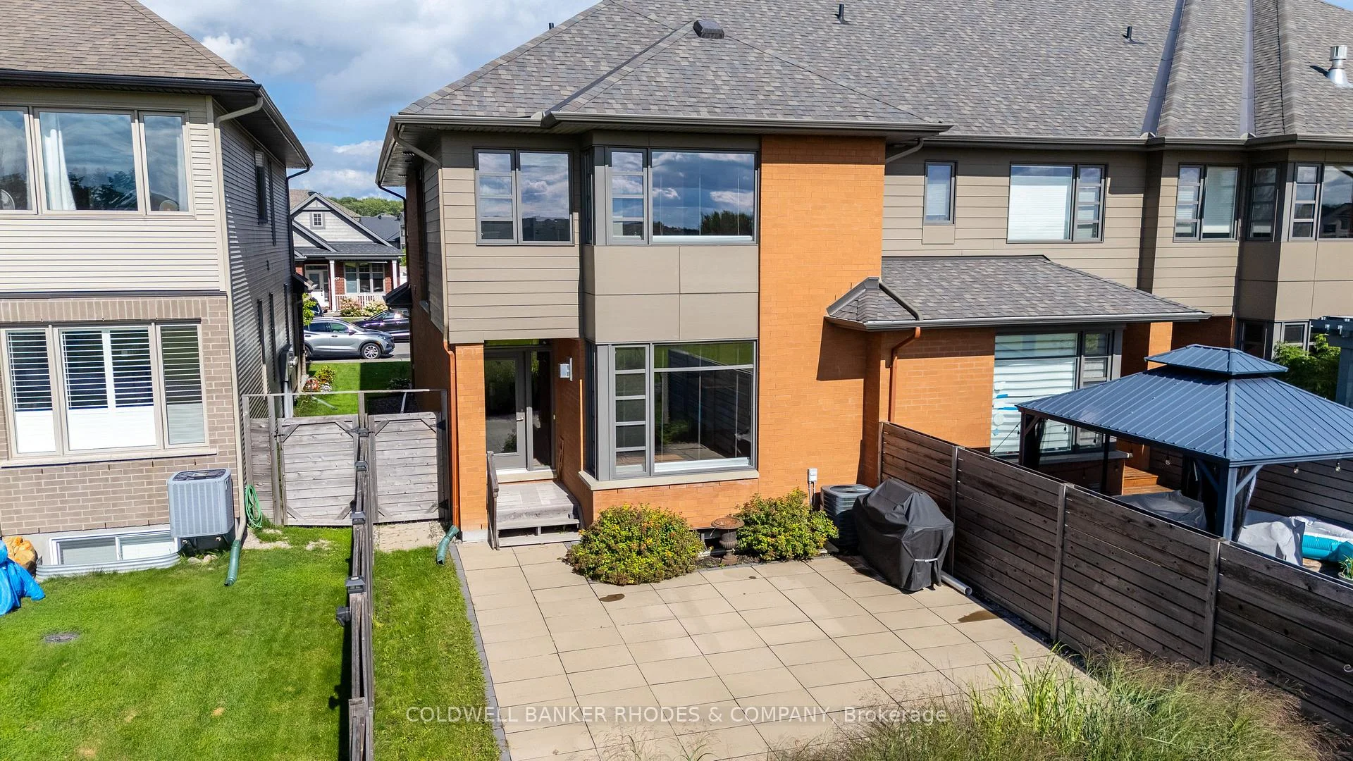 Photo 52 of 806 Carnelian Crescent, Ottawa, Riverside South/Gloucester Glen — HOMEH