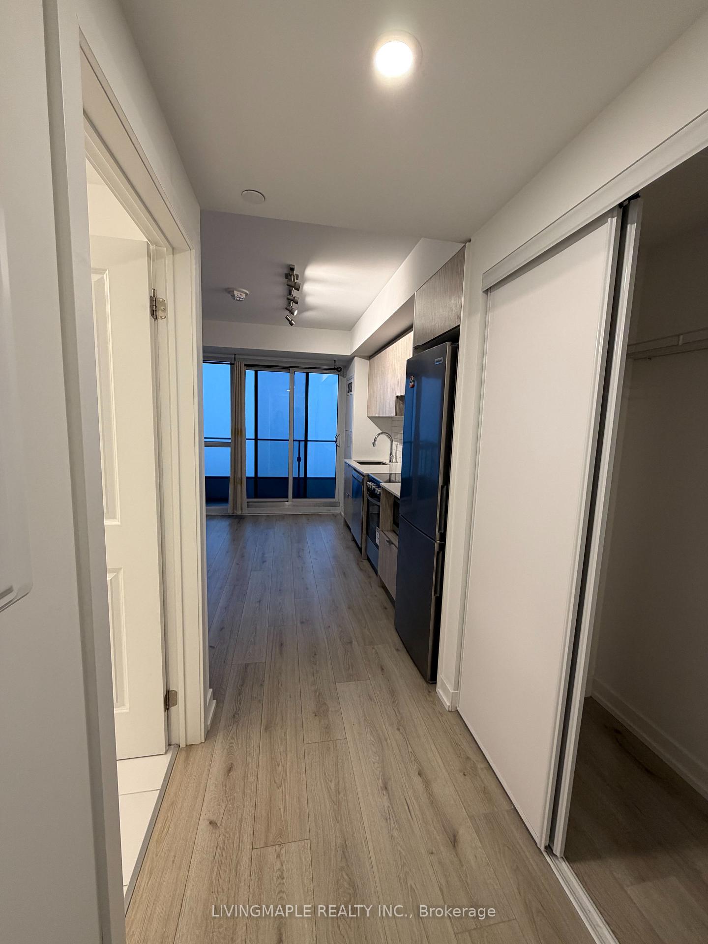 Photo 4 of Unit 2309, 395 Bloor Street E, Toronto, North St. James Town — HOMEH